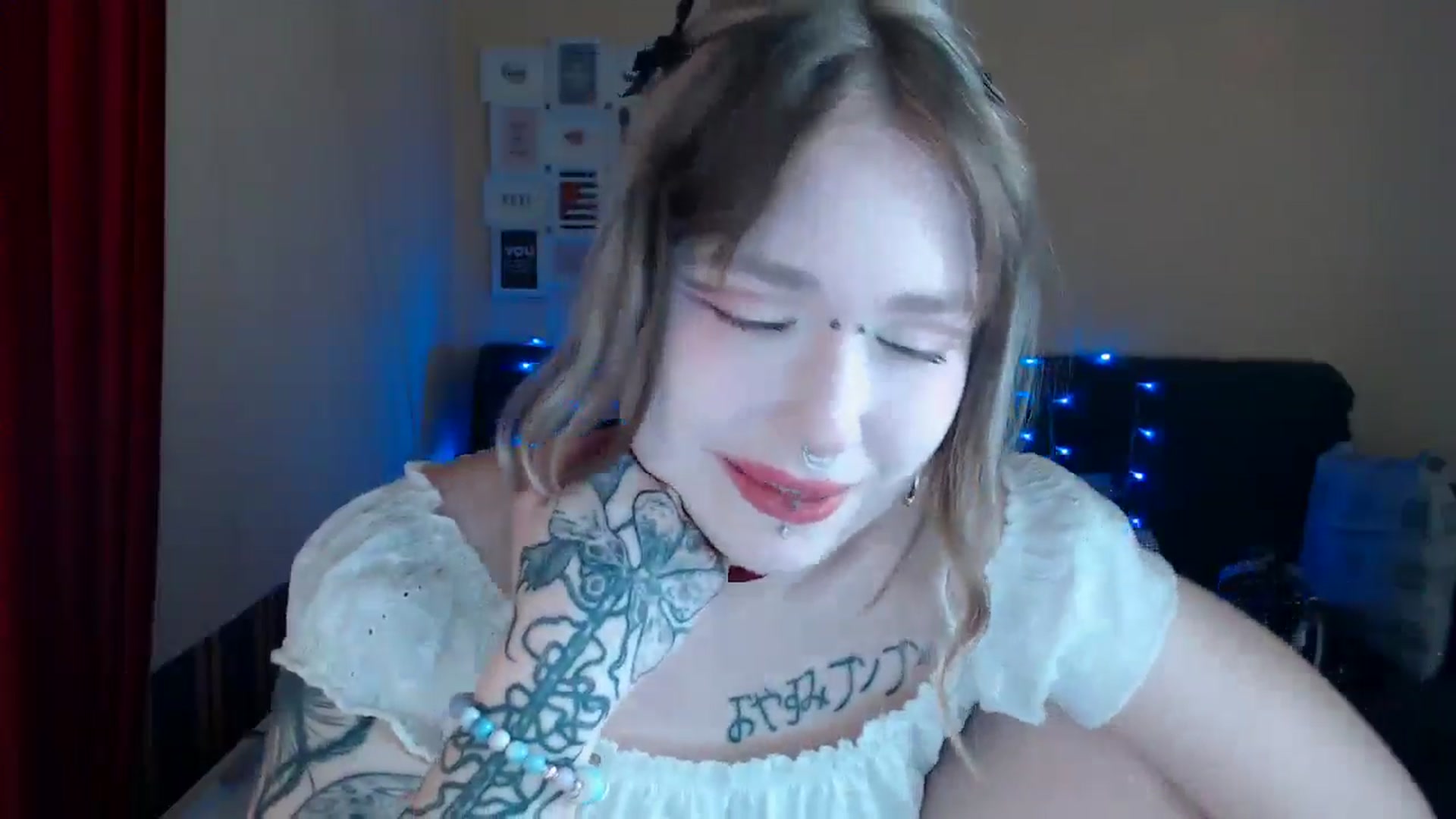 Gallery image thumbnail from Killinna's myfreecams stream on, 06/01/2024, 16:45 image 4 of 20