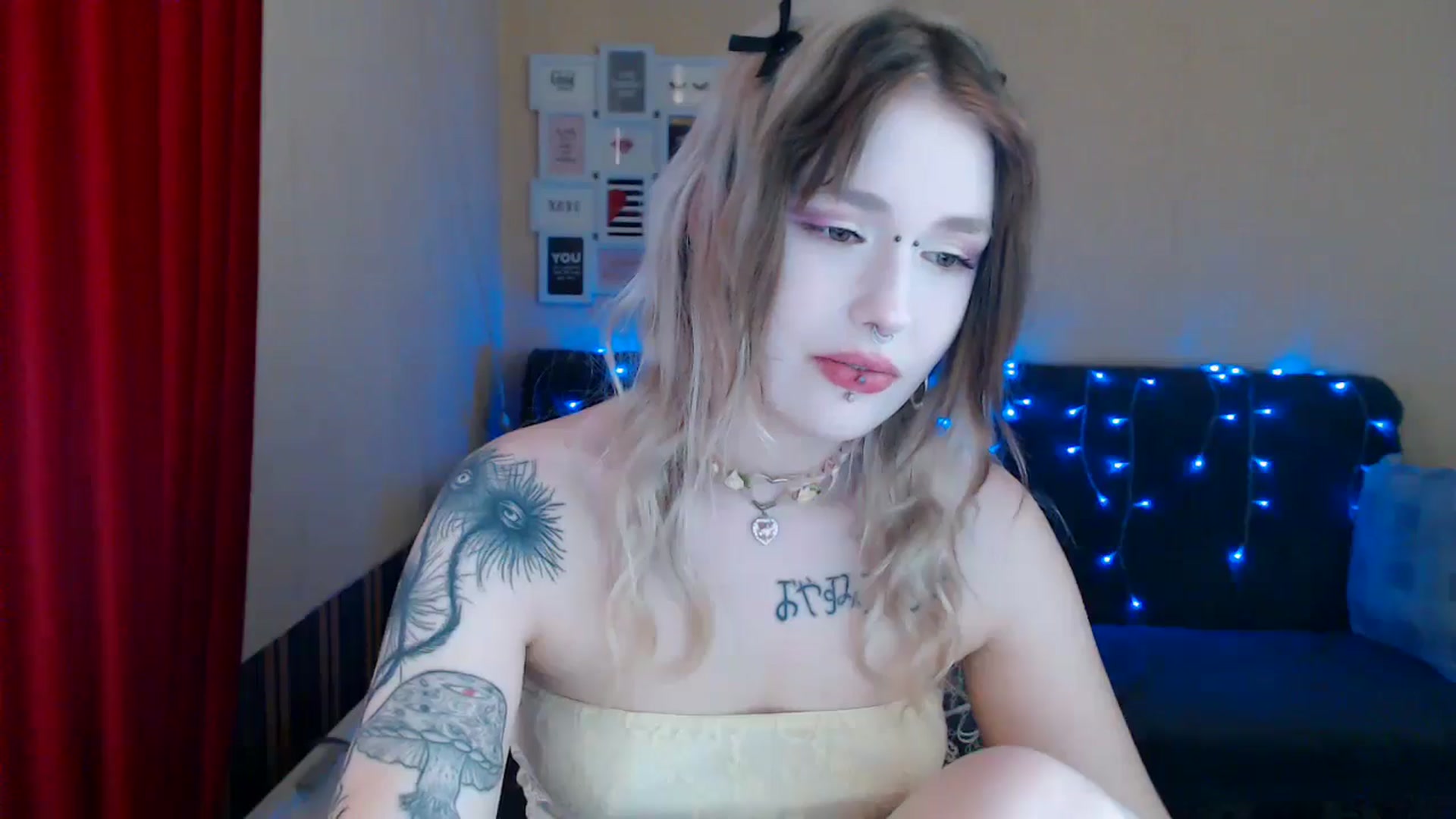 Gallery image thumbnail from Killinna's myfreecams stream on, 06/02/2024, 13:15 image 9 of 20