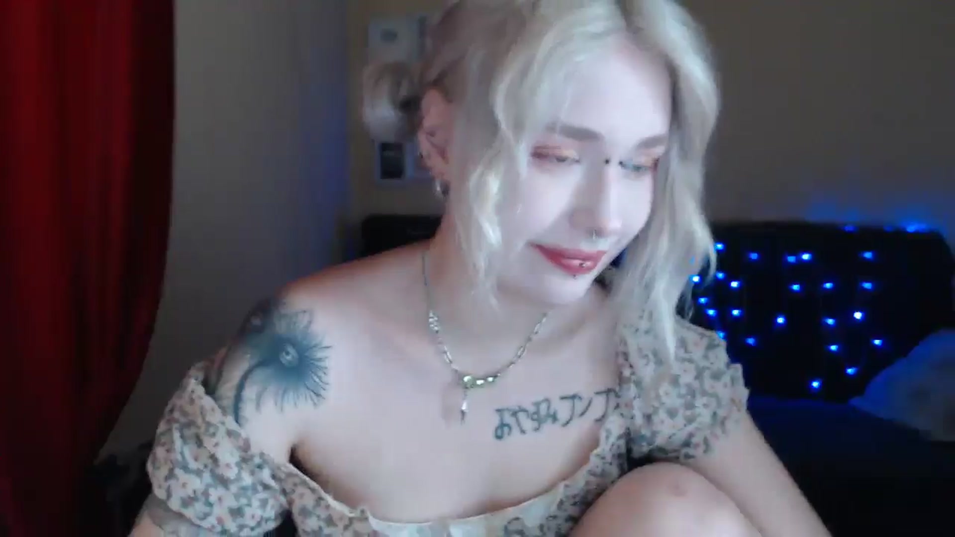 Gallery image thumbnail from Killinna's myfreecams stream on, 06/23/2024, 14:28 image 17 of 20