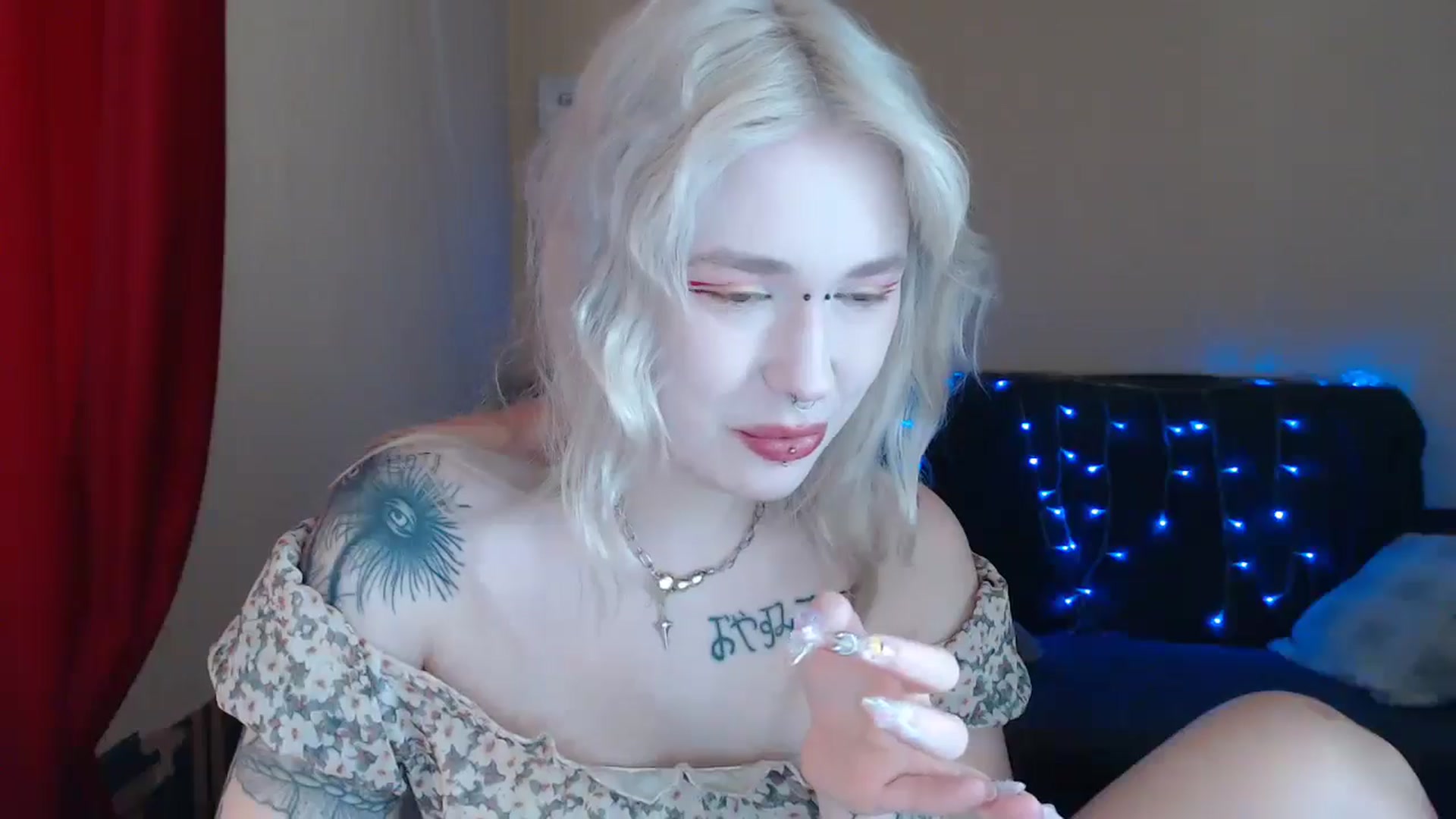 Gallery image thumbnail from Killinna's myfreecams stream on, 06/23/2024, 14:28 image 4 of 20