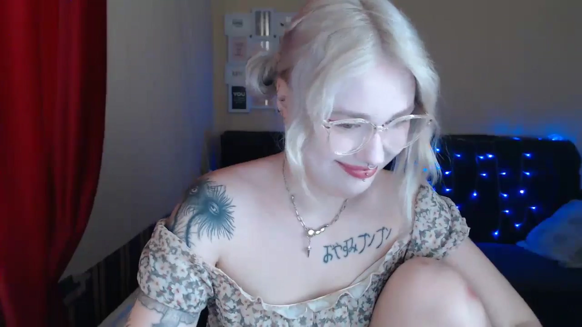 Gallery image thumbnail from Killinna's myfreecams stream on, 06/23/2024, 14:28 image 15 of 20