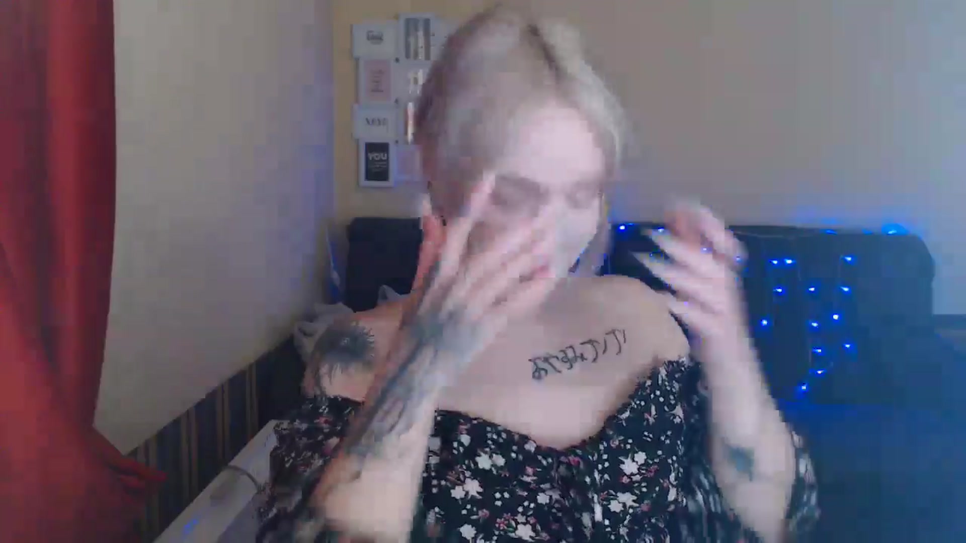 Gallery image thumbnail from Killinna's myfreecams stream on, 06/27/2024, 16:28 image 6 of 20