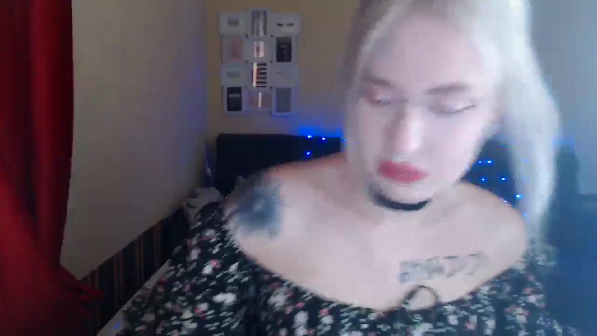 Gallery image thumbnail from Killinna's myfreecams stream on, 06/27/2024, 16:28 image 15 of 20