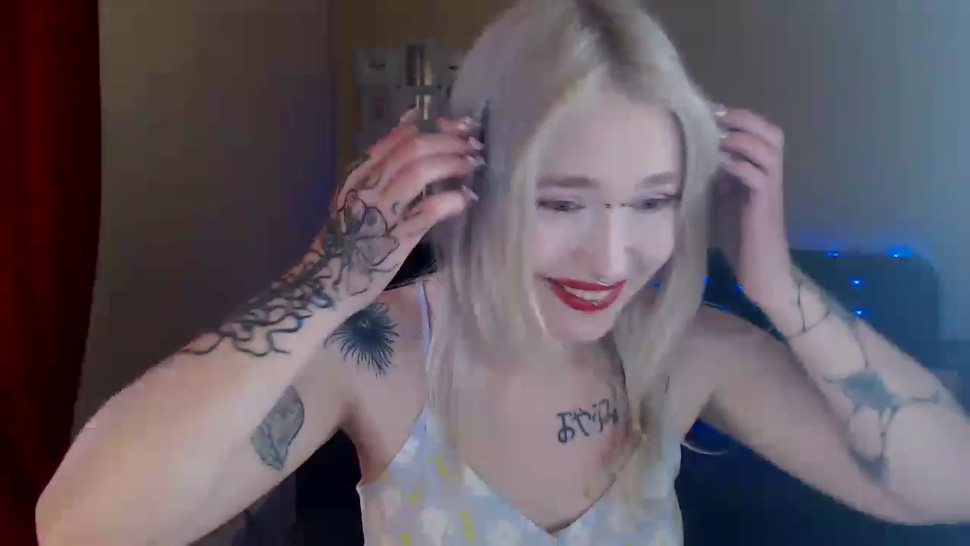 Gallery image thumbnail from Killinna's myfreecams stream on, 06/28/2024, 14:00 image 2 of 20