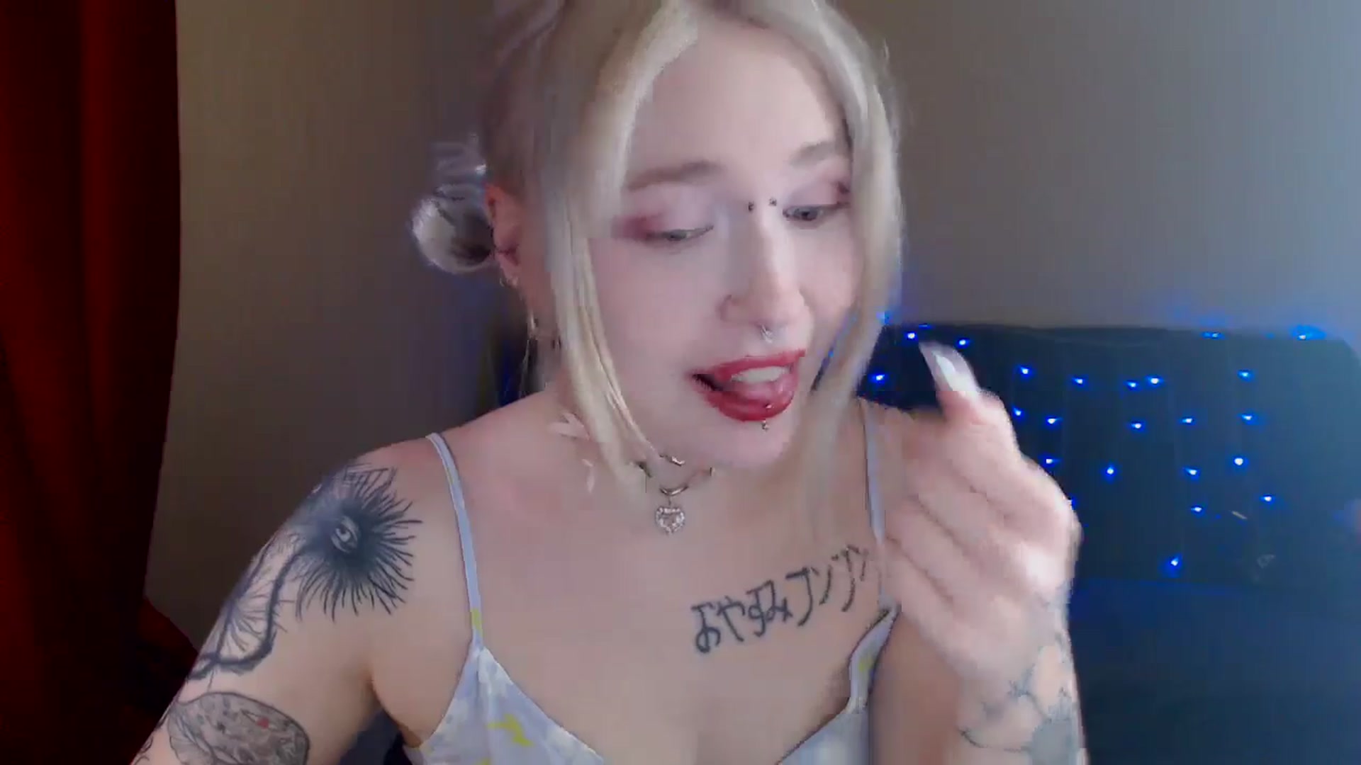 Gallery image thumbnail from Killinna's myfreecams stream on, 06/28/2024, 14:00 image 7 of 20