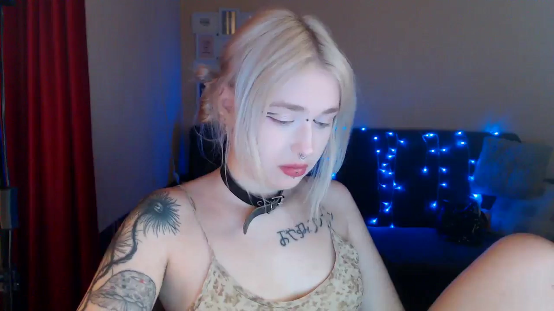 Gallery image thumbnail from Killinna's myfreecams stream on, 07/03/2024, 16:16 image 9 of 20