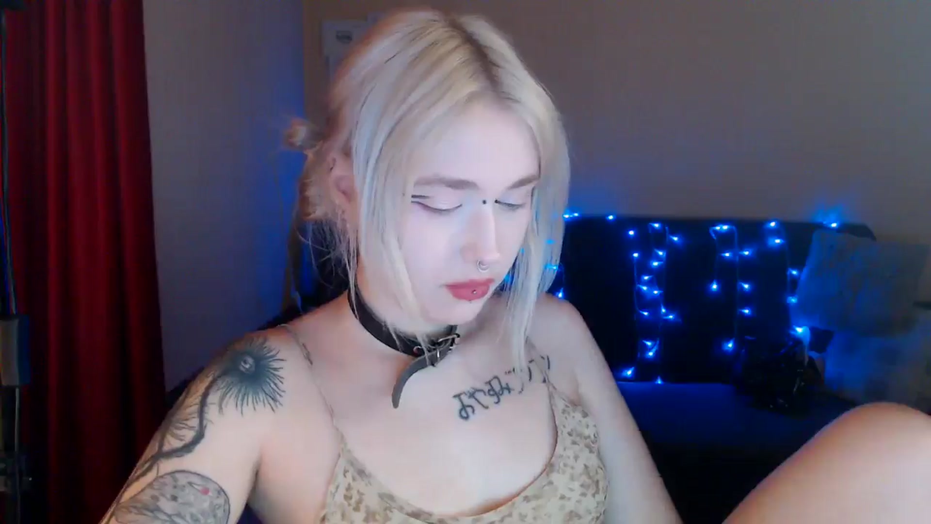 Gallery image thumbnail from Killinna's myfreecams stream on, 07/03/2024, 16:16 image 10 of 20