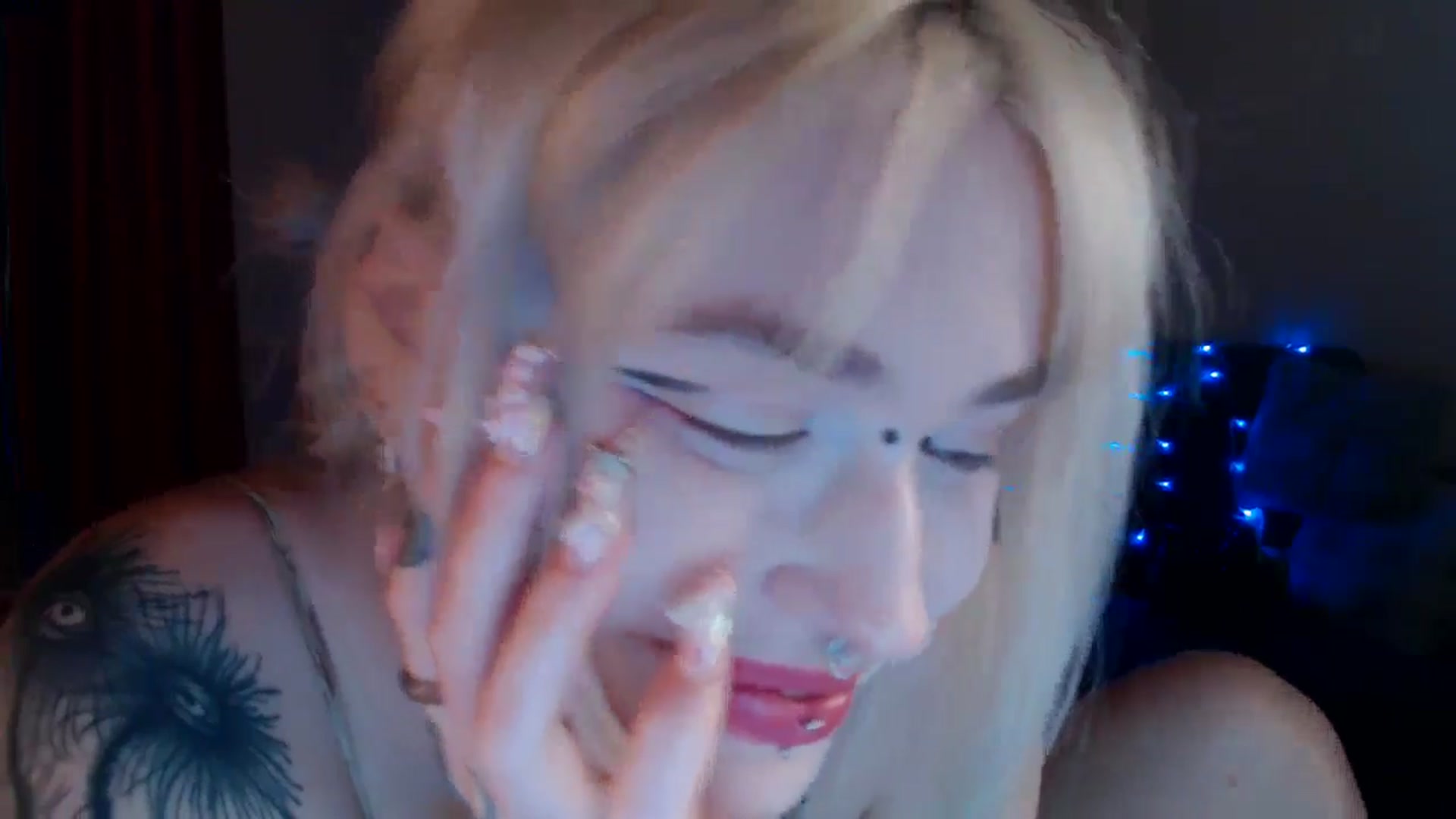 Gallery image thumbnail from Killinna's myfreecams stream on, 07/03/2024, 16:16 image 13 of 20
