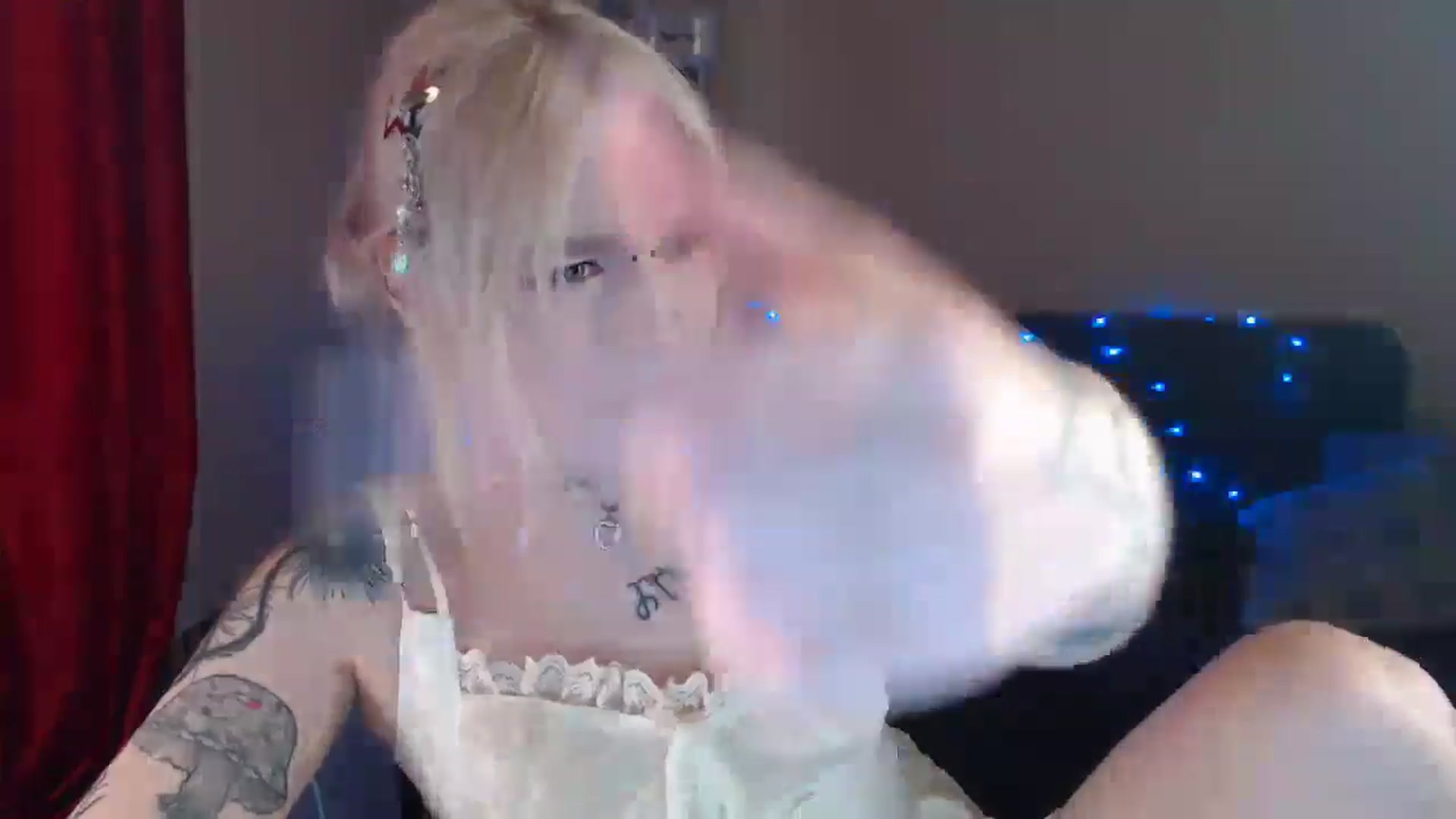 Gallery image thumbnail from Killinna's myfreecams stream on, 07/06/2024, 13:53 image 19 of 20