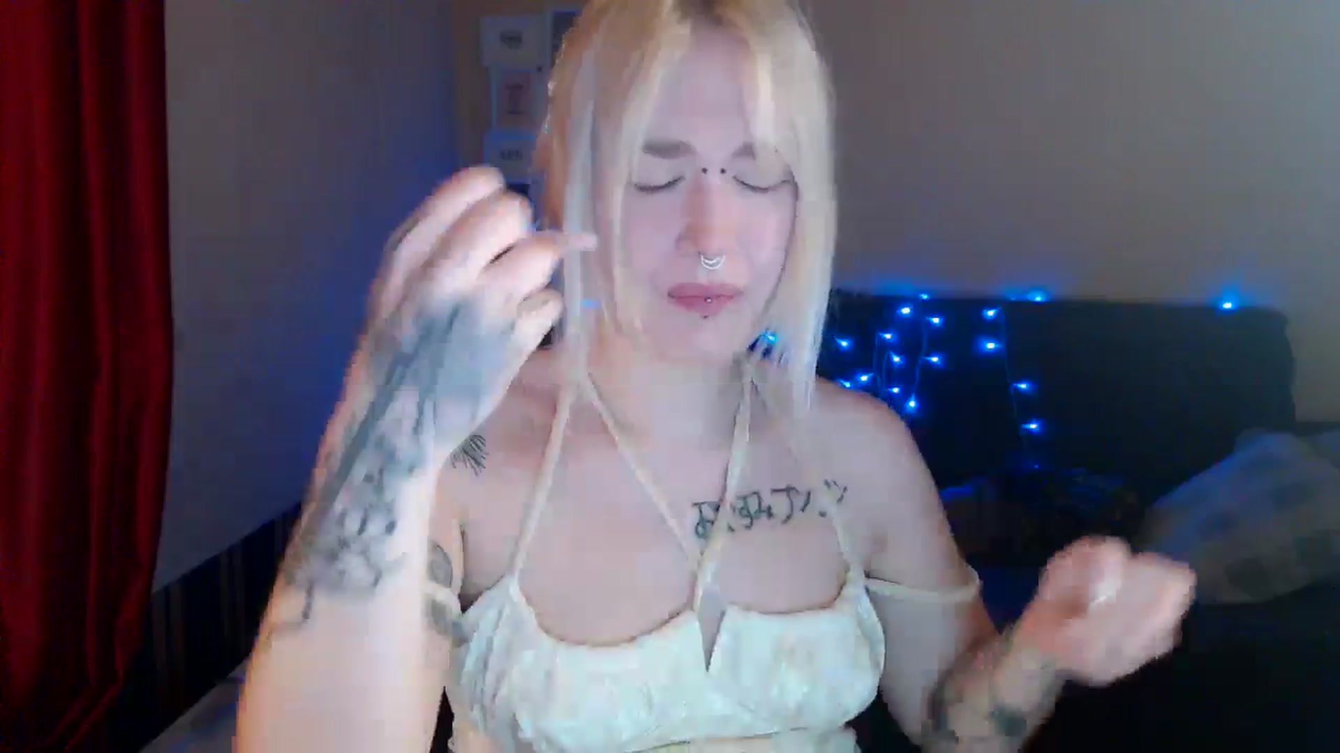 Gallery image thumbnail from Killinna's myfreecams stream on, 07/07/2024, 16:12 image 19 of 20
