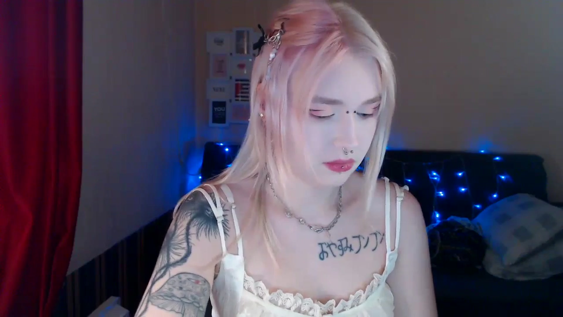 Gallery image thumbnail from Killinna's myfreecams stream on, 07/14/2024, 13:16 image 12 of 20