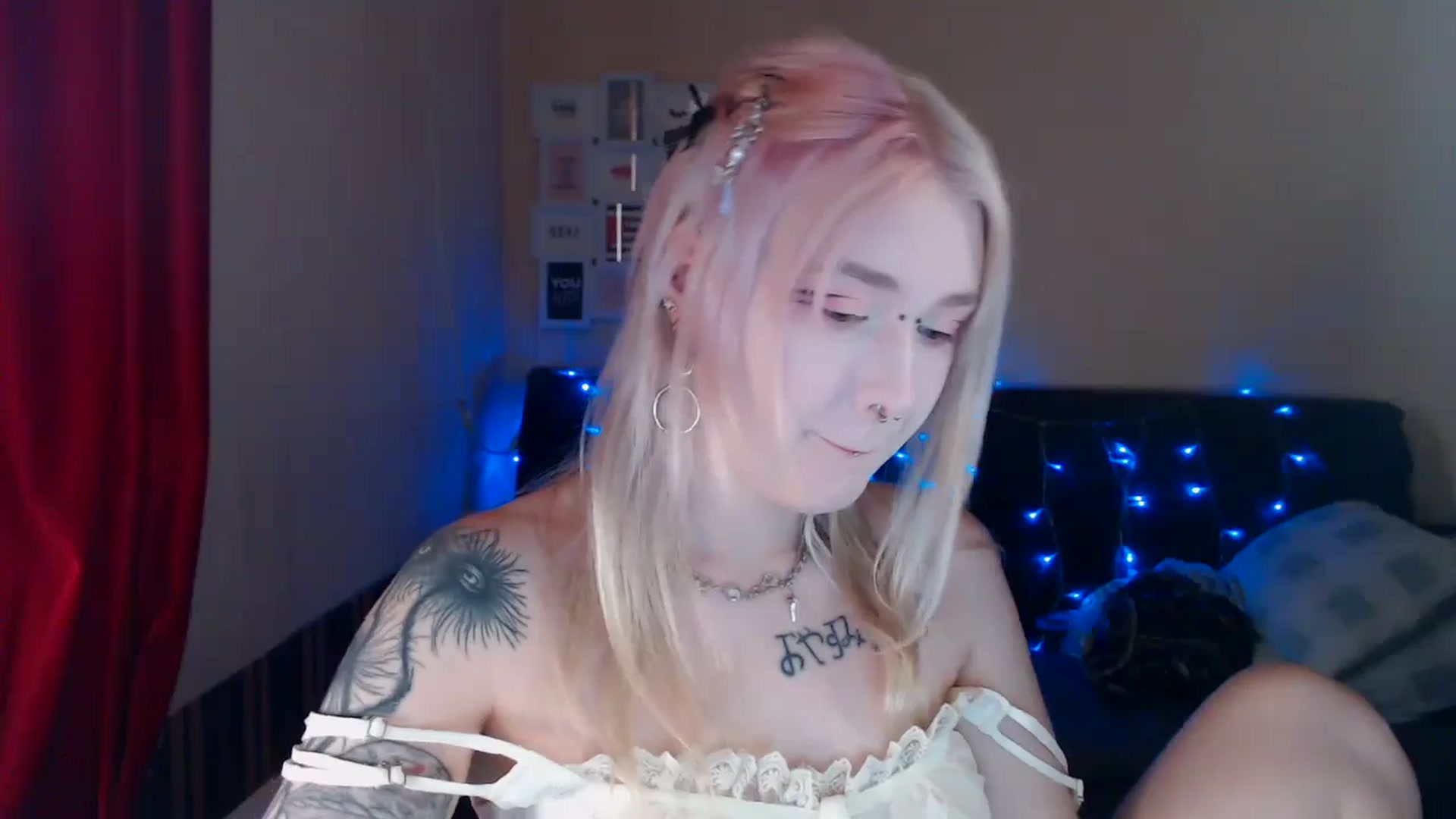 Gallery image thumbnail from Killinna's myfreecams stream on, 07/14/2024, 13:16 image 8 of 20