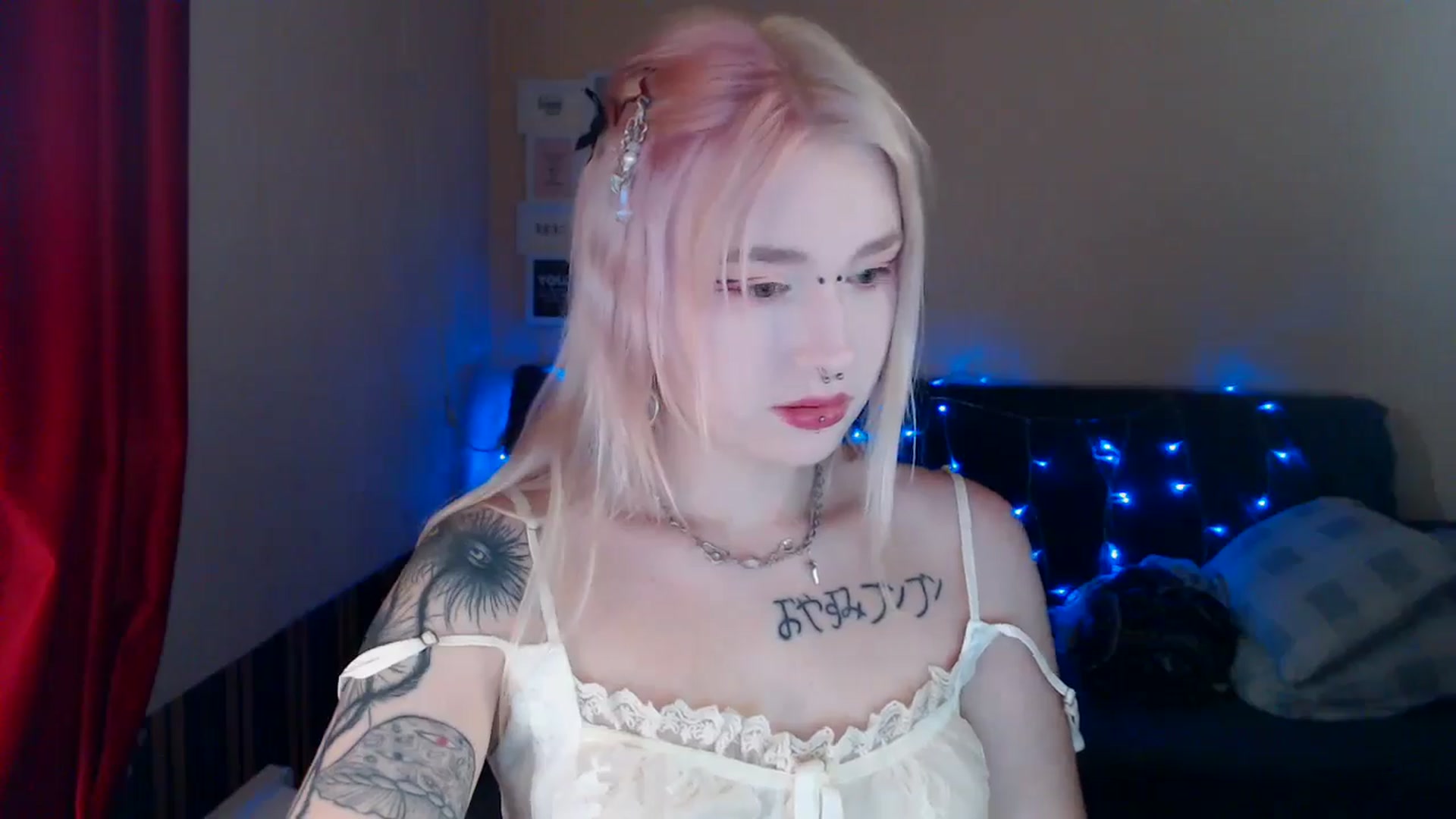 Gallery image thumbnail from Killinna's myfreecams stream on, 07/14/2024, 13:16 image 2 of 20