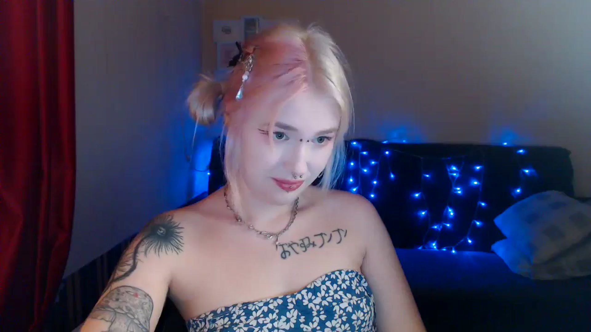Gallery image thumbnail from Killinna's myfreecams stream on, 07/14/2024, 16:42 image 14 of 20
