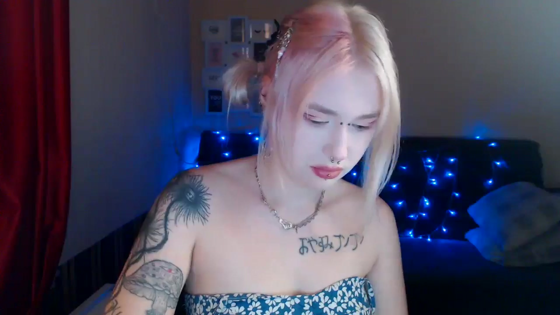Gallery image thumbnail from Killinna's myfreecams stream on, 07/14/2024, 16:42 image 5 of 20