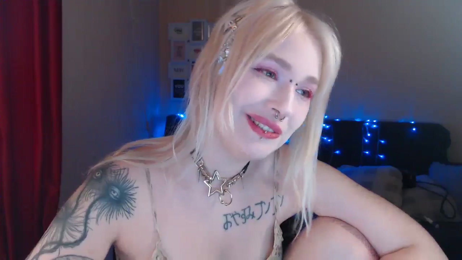 Gallery image thumbnail from Killinna's myfreecams stream on, 07/18/2024, 14:35 image 8 of 20