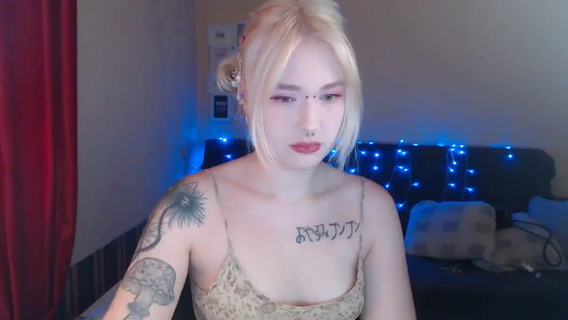 Gallery image thumbnail from Killinna's myfreecams stream on, 07/18/2024, 14:35 image 19 of 20