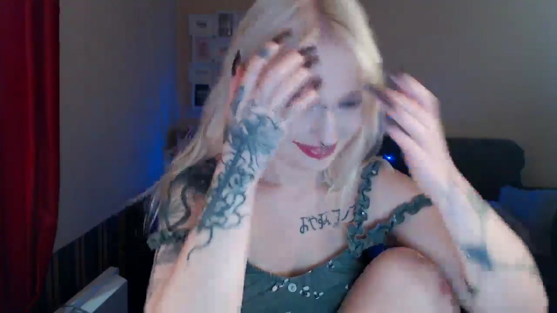 Gallery image thumbnail from Killinna's myfreecams stream on, 07/19/2024, 14:52 image 12 of 20