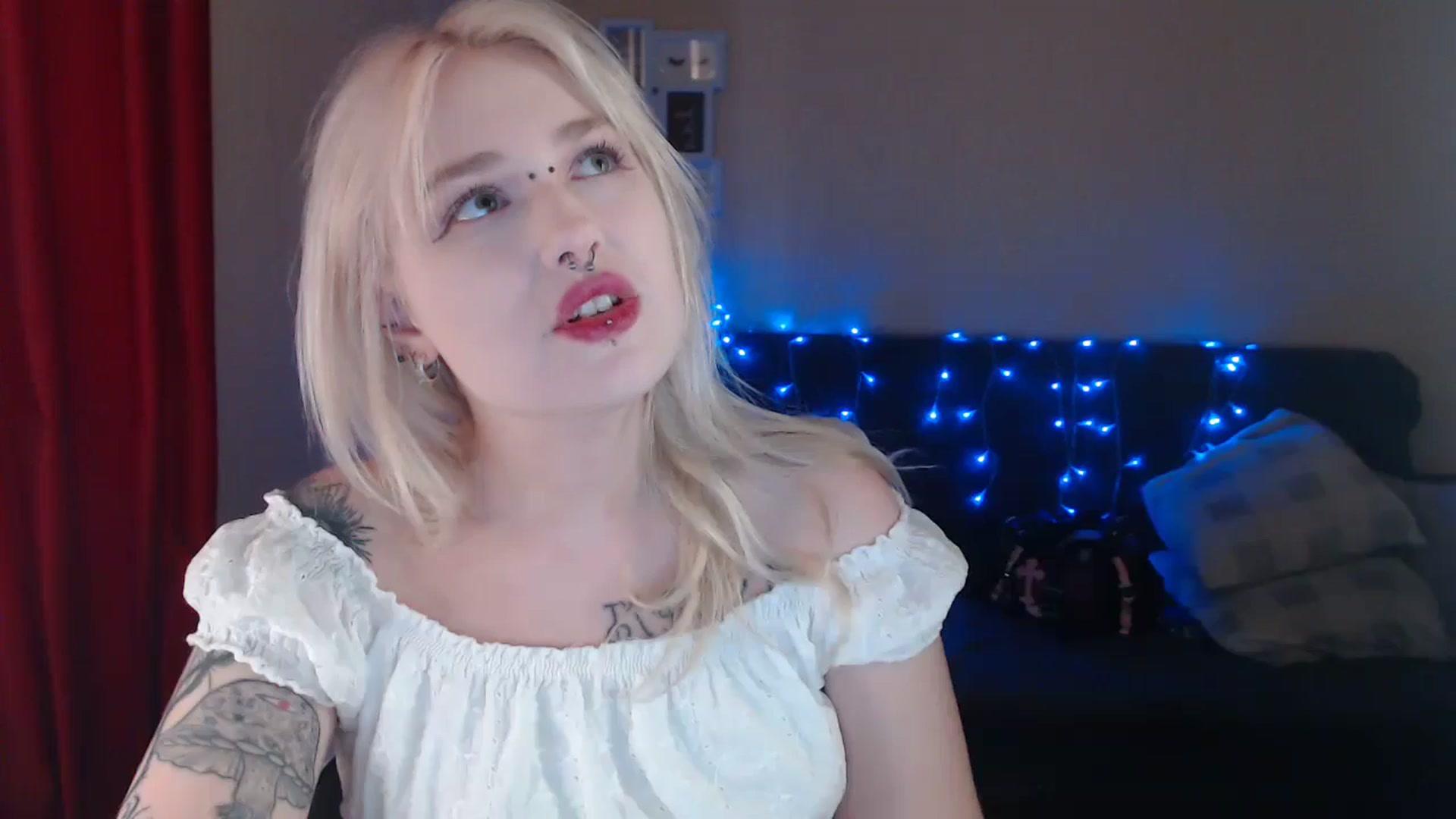 Gallery image thumbnail from Killinna's myfreecams stream on, 07/20/2024, 14:06 image 15 of 20