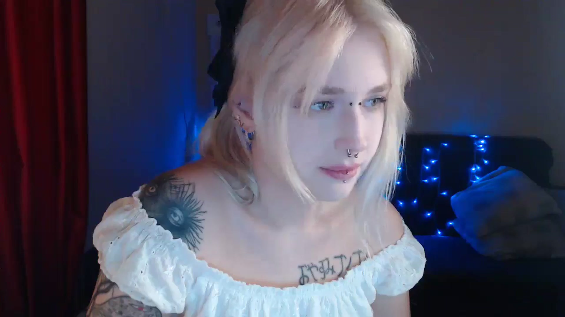Gallery image thumbnail from Killinna's myfreecams stream on, 07/20/2024, 16:51 image 19 of 20