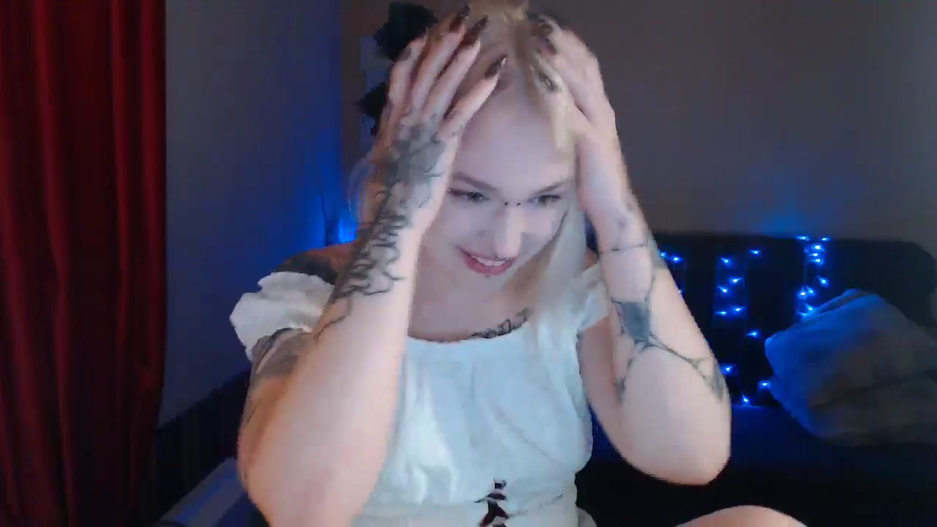 Gallery image thumbnail from Killinna's myfreecams stream on, 07/20/2024, 16:51 image 17 of 20