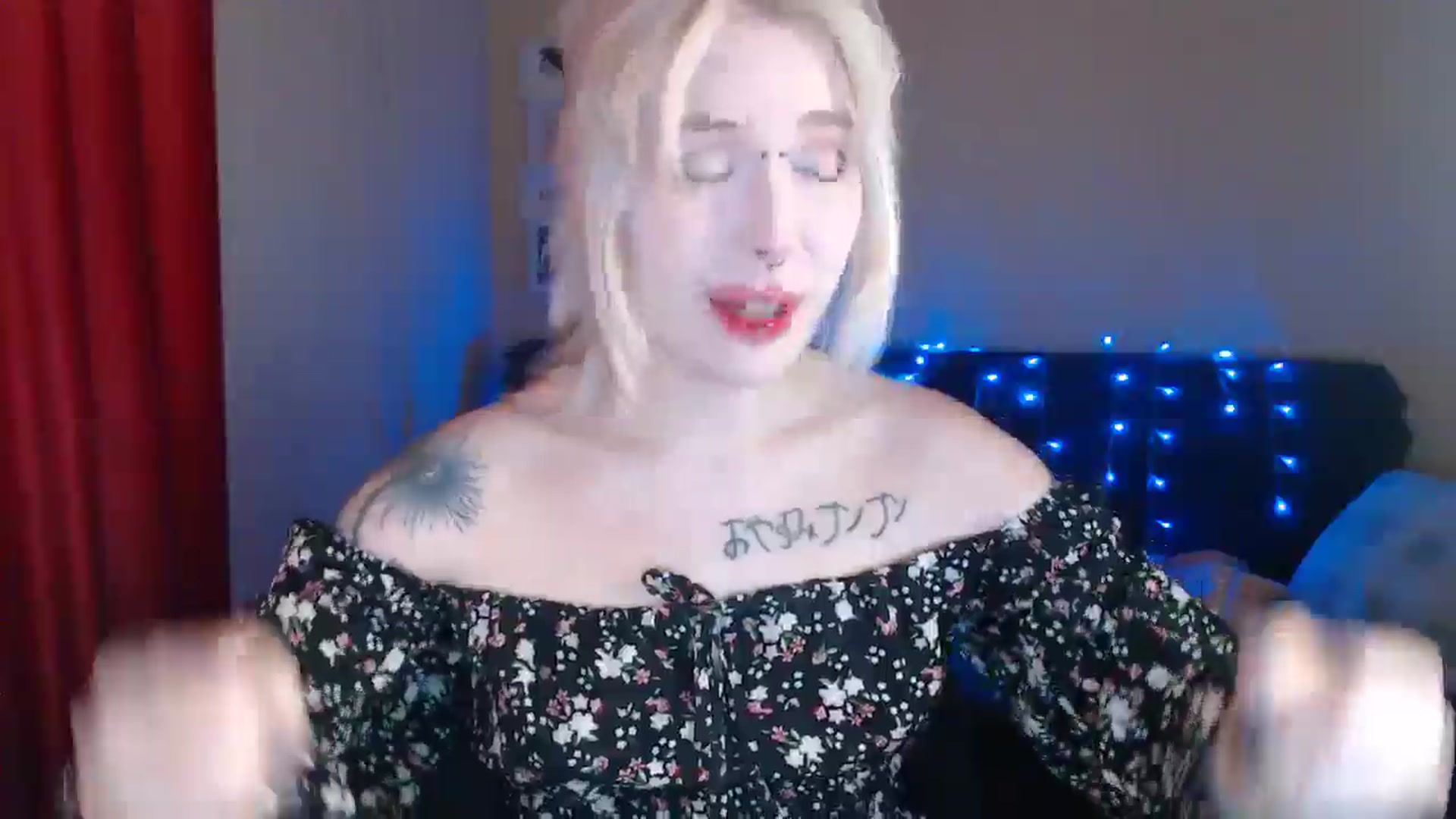 Gallery image thumbnail from Killinna's myfreecams stream on, 07/27/2024, 17:05 image 2 of 20
