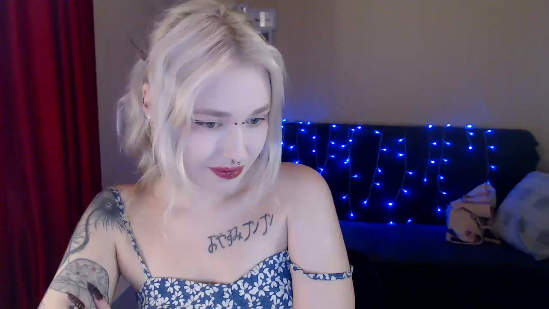 Gallery image thumbnail from Killinna's myfreecams stream on, 07/28/2024, 14:28 image 15 of 20