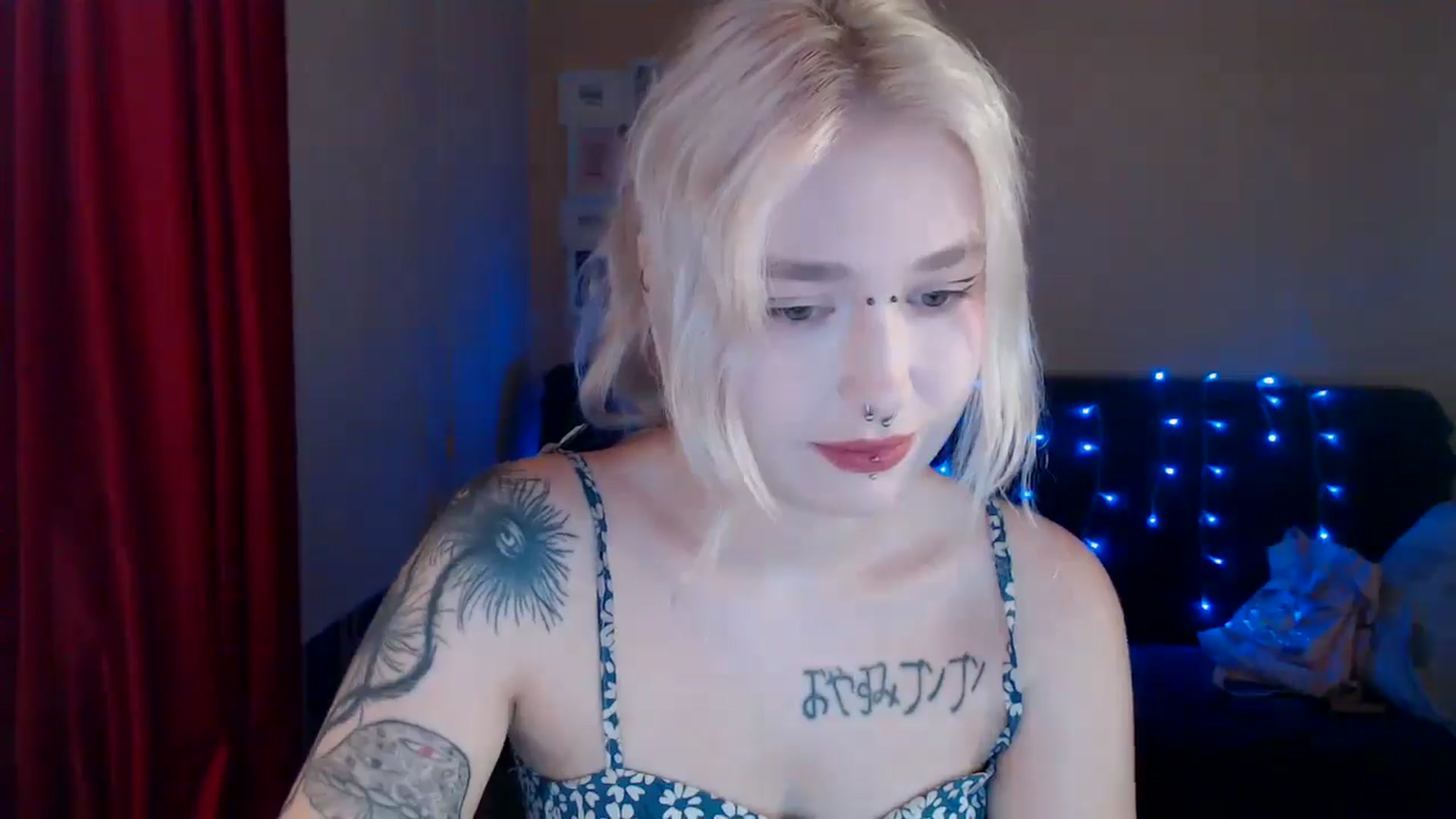 Gallery image thumbnail from Killinna's myfreecams stream on, 07/28/2024, 14:28 image 7 of 20