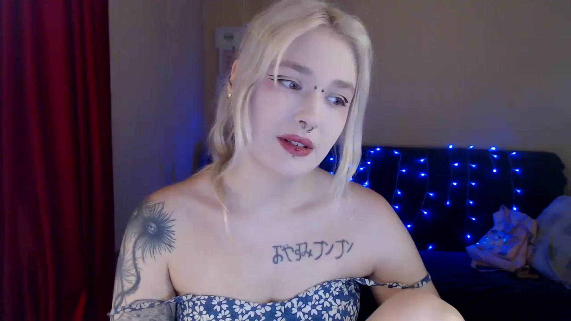 Gallery image thumbnail from Killinna's myfreecams stream on, 07/28/2024, 14:28 image 9 of 20