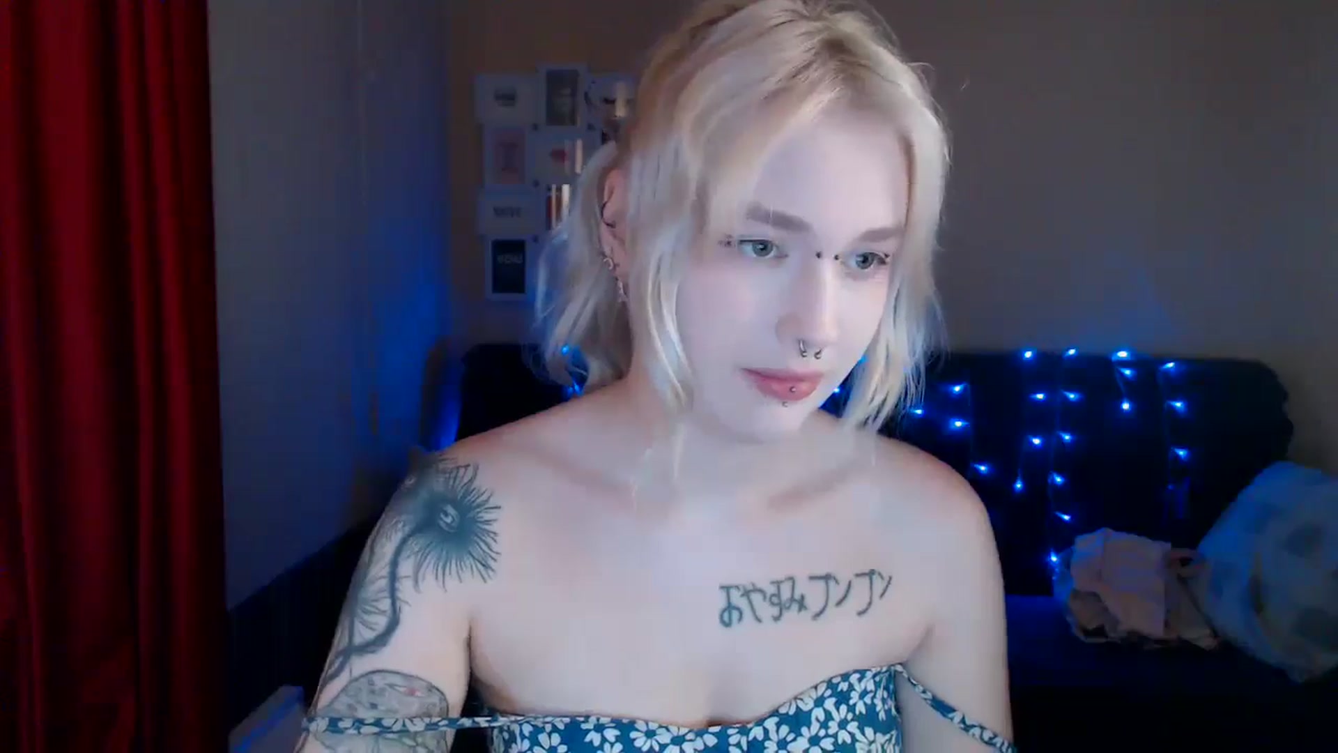 Gallery image thumbnail from Killinna's myfreecams stream on, 07/28/2024, 15:34 image 7 of 20