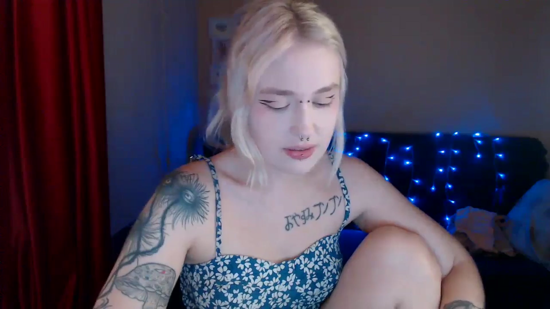 Gallery image thumbnail from Killinna's myfreecams stream on, 07/28/2024, 17:11 image 14 of 20