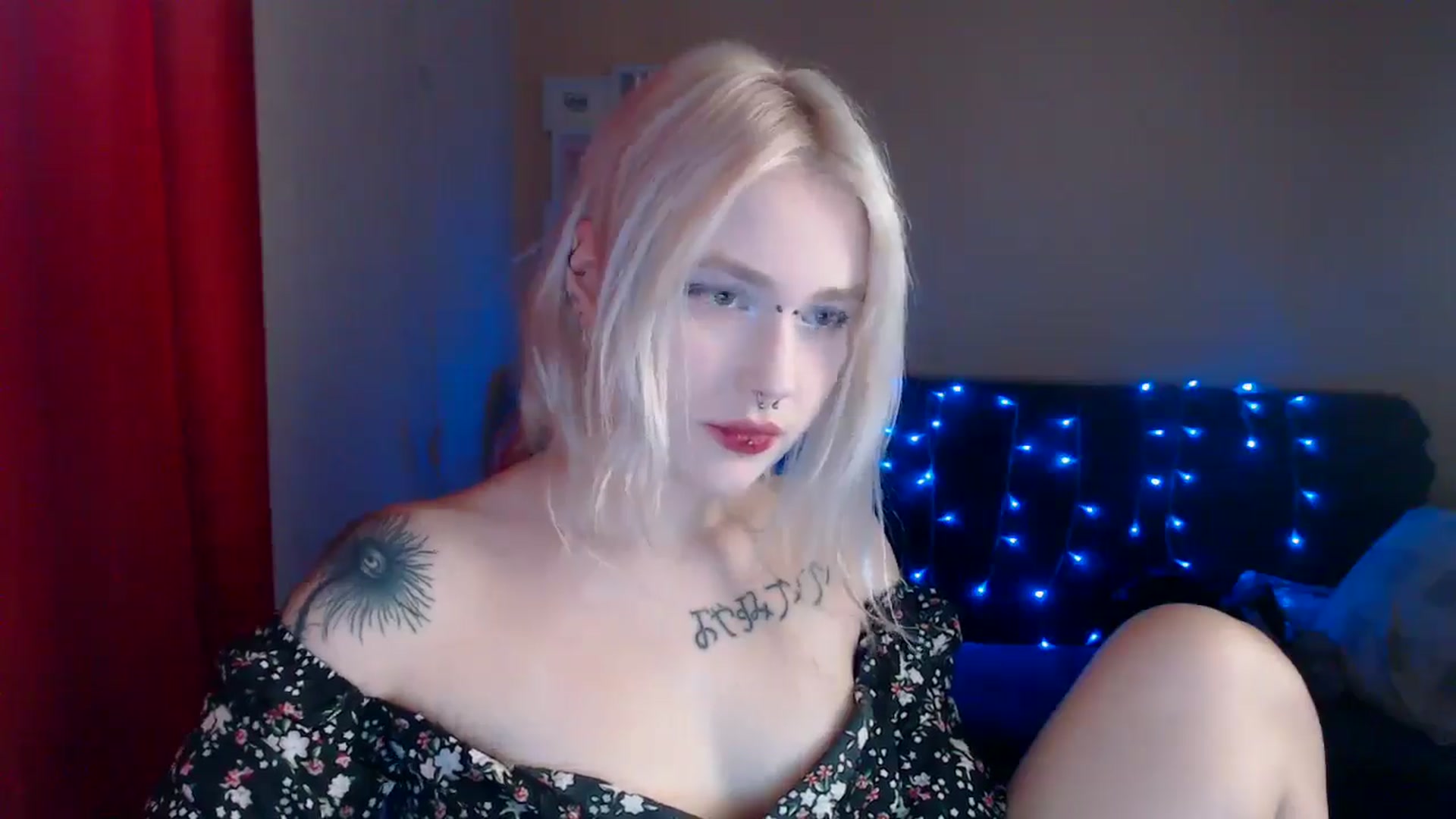 Gallery image thumbnail from Killinna's myfreecams stream on, 07/30/2024, 12:43 image 12 of 20