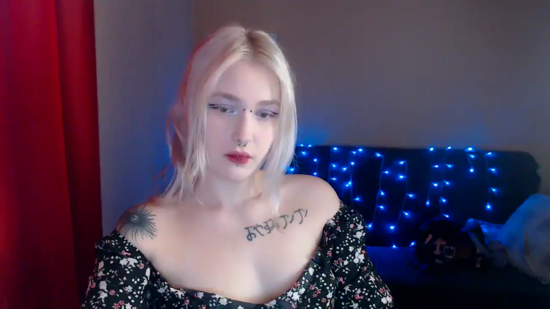 Gallery image thumbnail from Killinna's myfreecams stream on, 07/30/2024, 12:43 image 2 of 20
