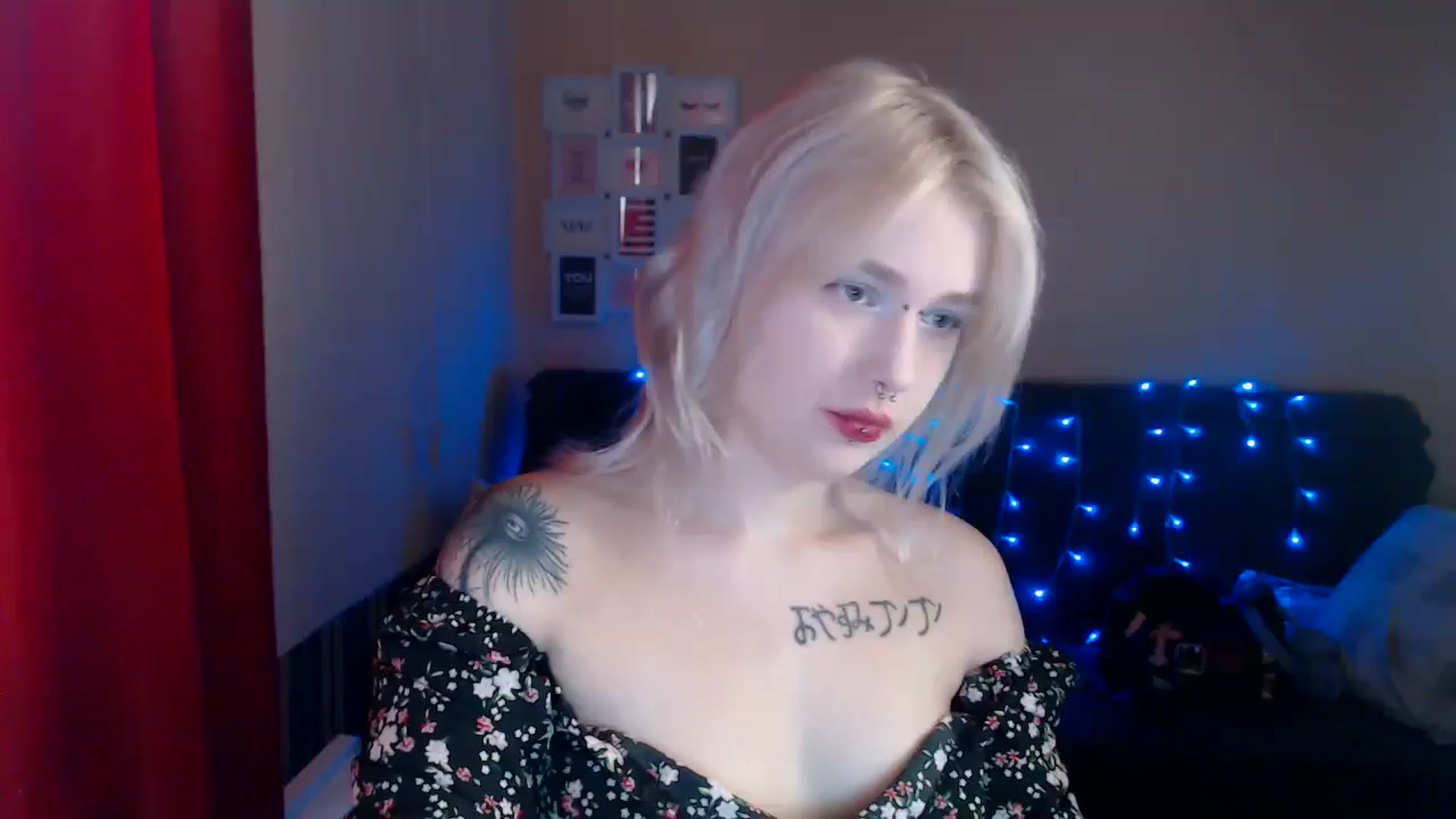 Gallery image thumbnail from Killinna's myfreecams stream on, 07/30/2024, 12:43 image 6 of 20
