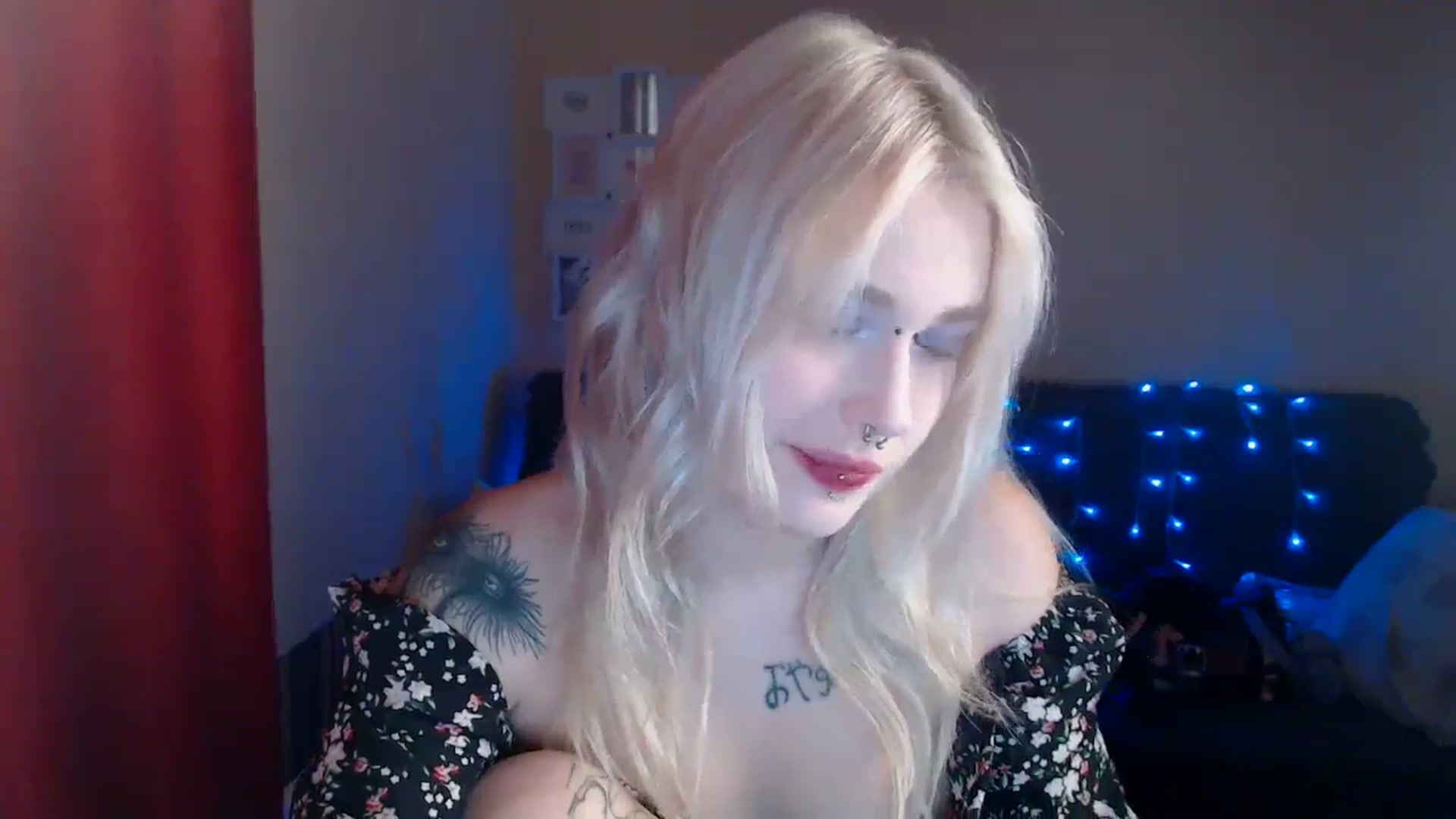Gallery image thumbnail from Killinna's myfreecams stream on, 07/30/2024, 12:43 image 18 of 20