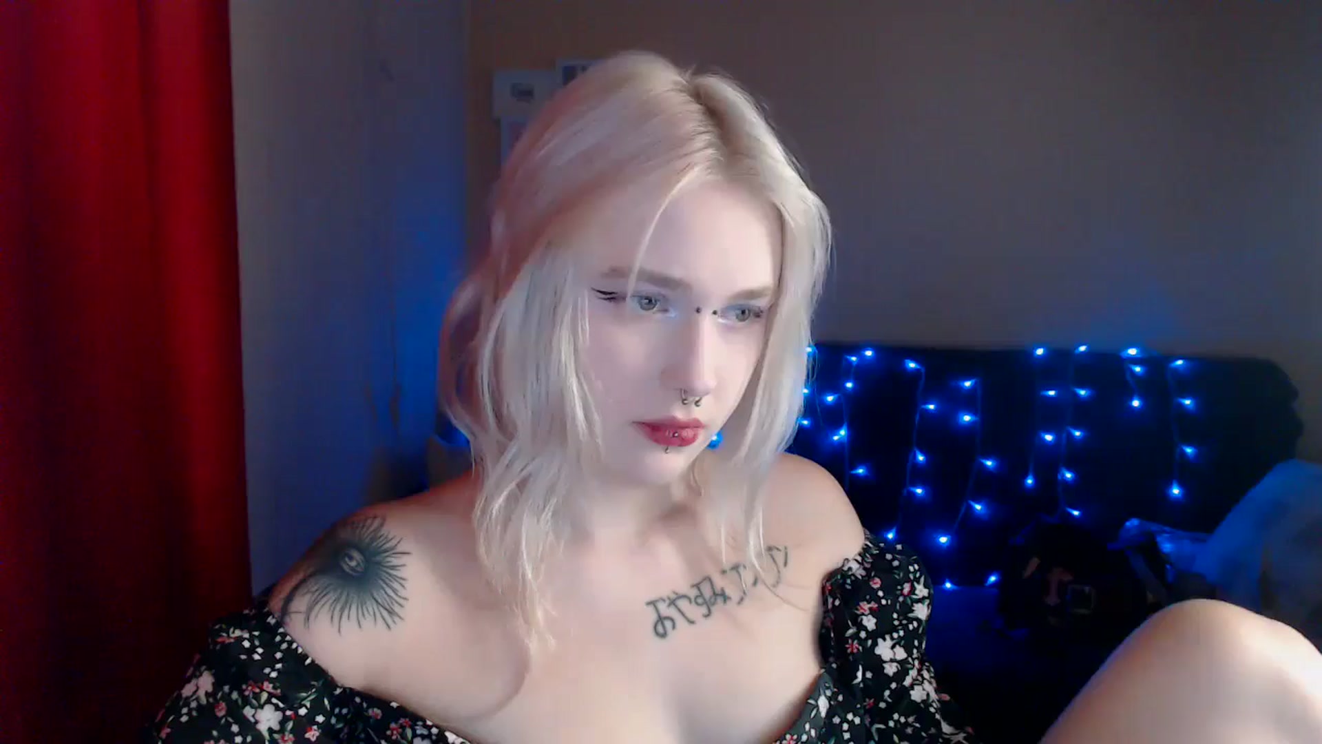Gallery image thumbnail from Killinna's myfreecams stream on, 07/30/2024, 12:43 image 16 of 20