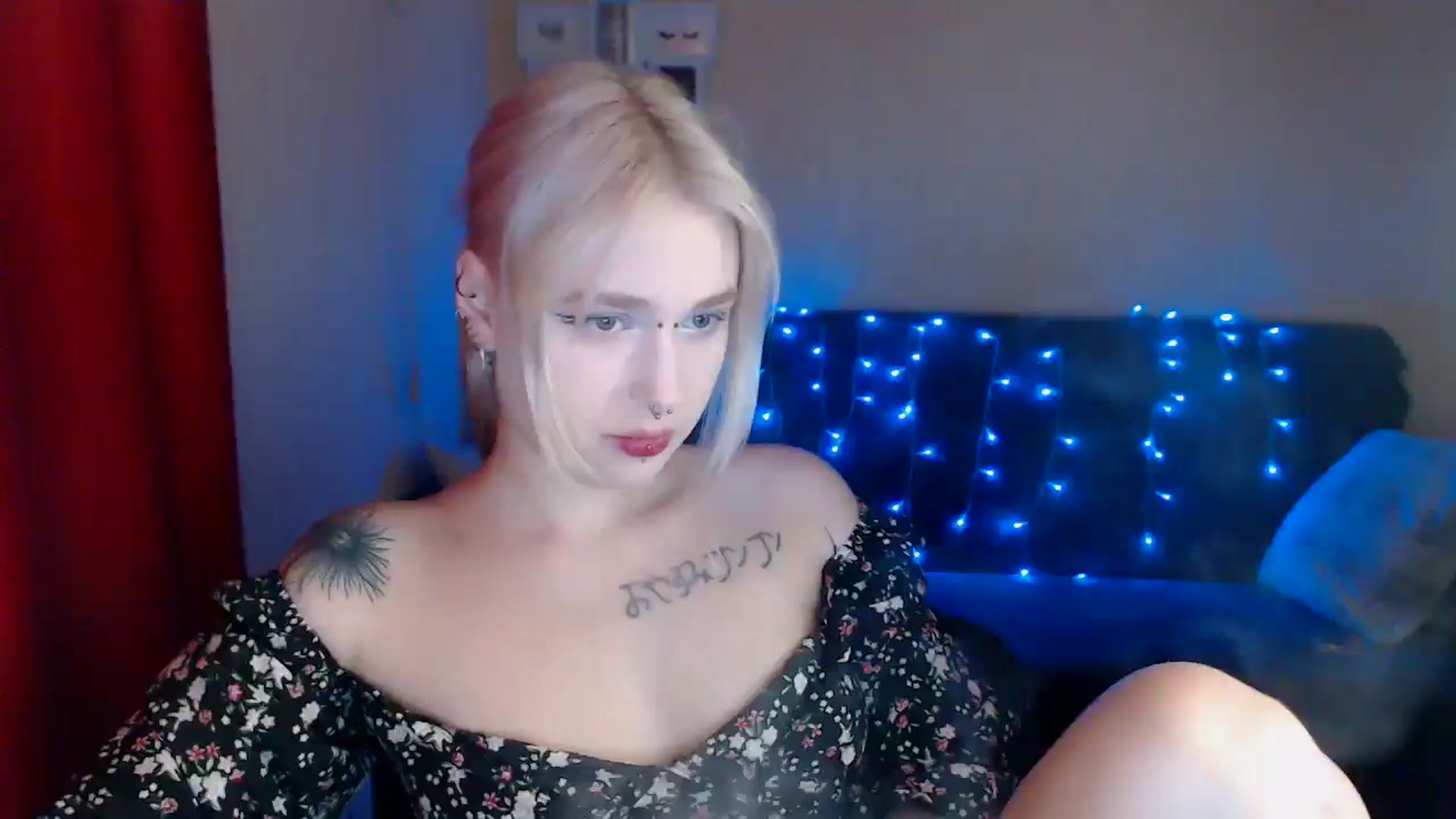 Gallery image thumbnail from Killinna's myfreecams stream on, 07/30/2024, 15:25 image 1 of 20