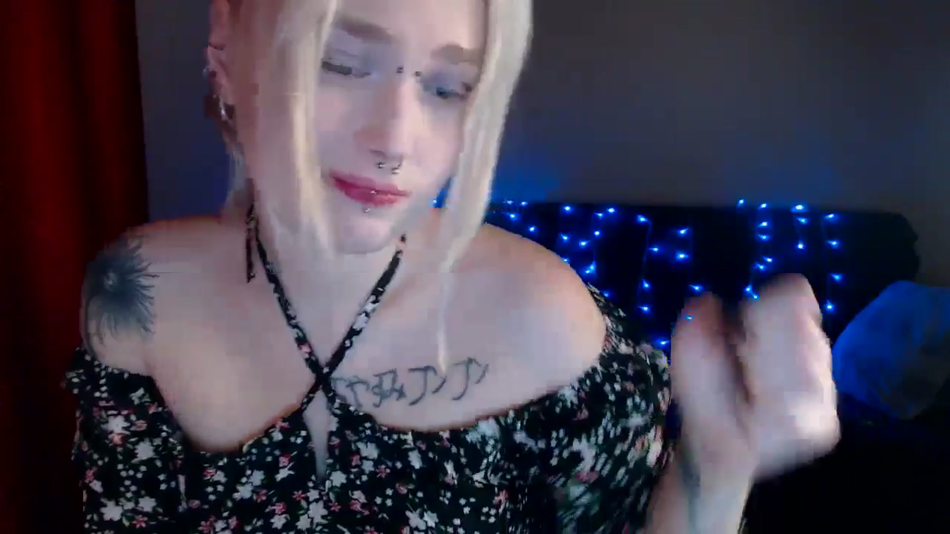 Gallery image thumbnail from Killinna's myfreecams stream on, 07/30/2024, 15:25 image 19 of 20