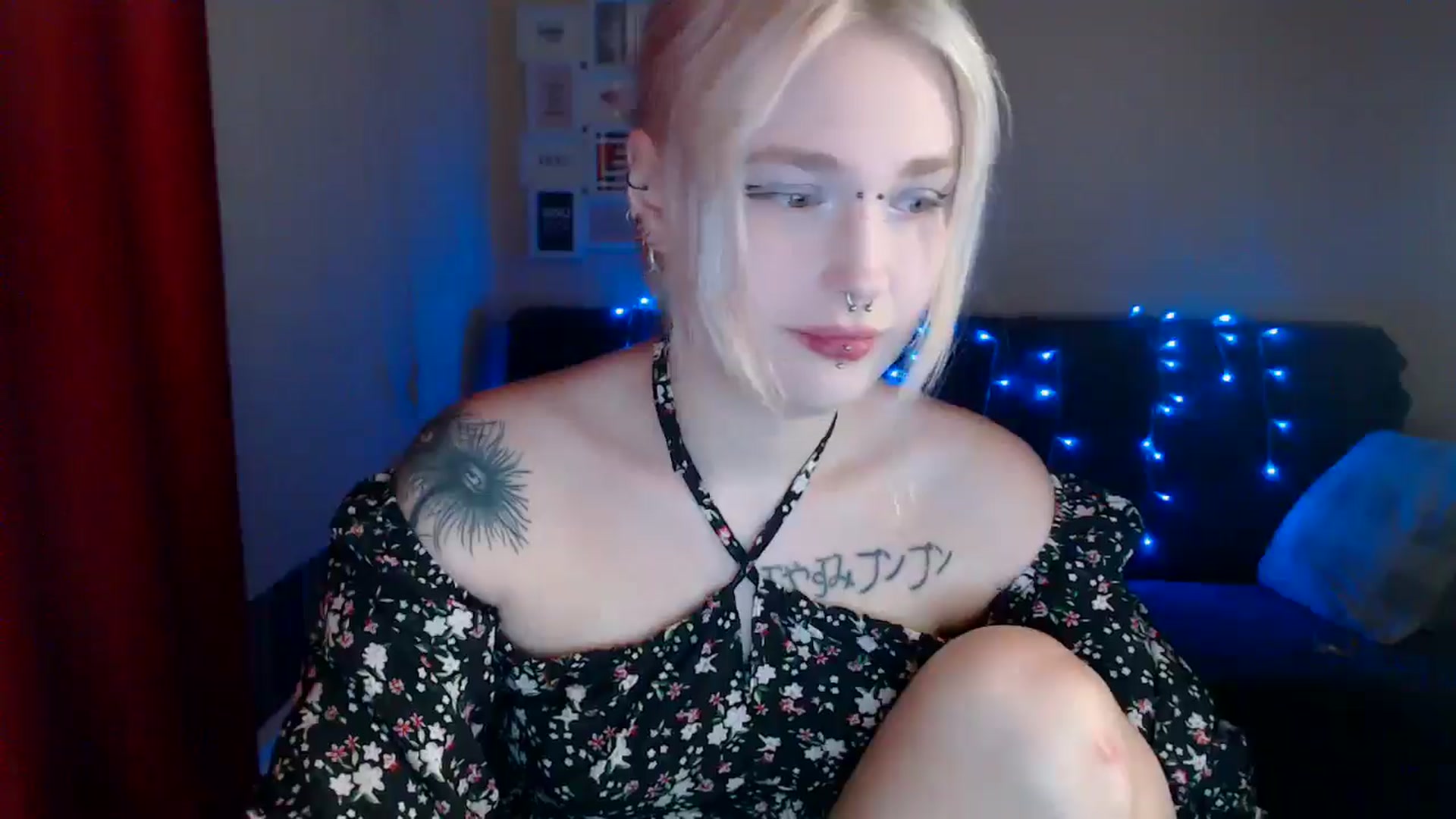 Gallery image thumbnail from Killinna's myfreecams stream on, 07/30/2024, 15:25 image 12 of 20