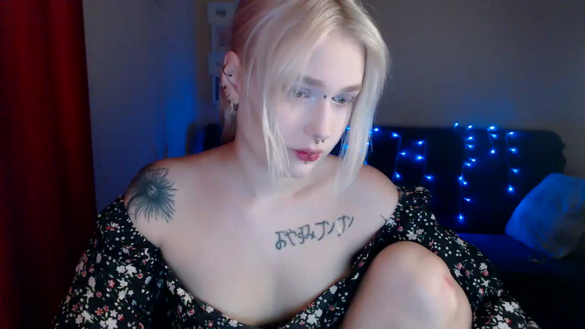 Gallery image thumbnail from Killinna's myfreecams stream on, 07/30/2024, 15:25 image 4 of 20
