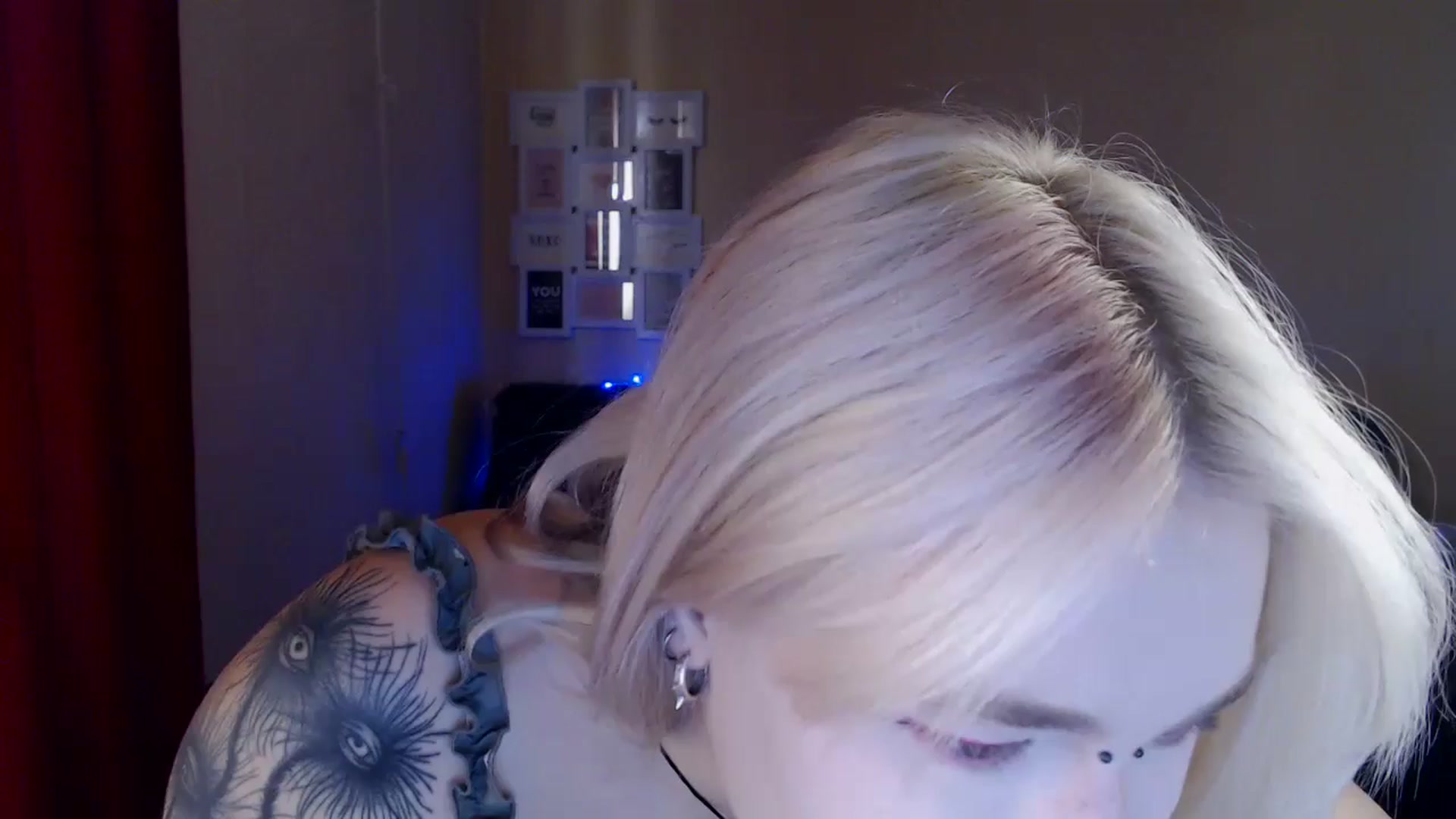Gallery image thumbnail from Killinna's myfreecams stream on, 07/31/2024, 14:10 image 18 of 20