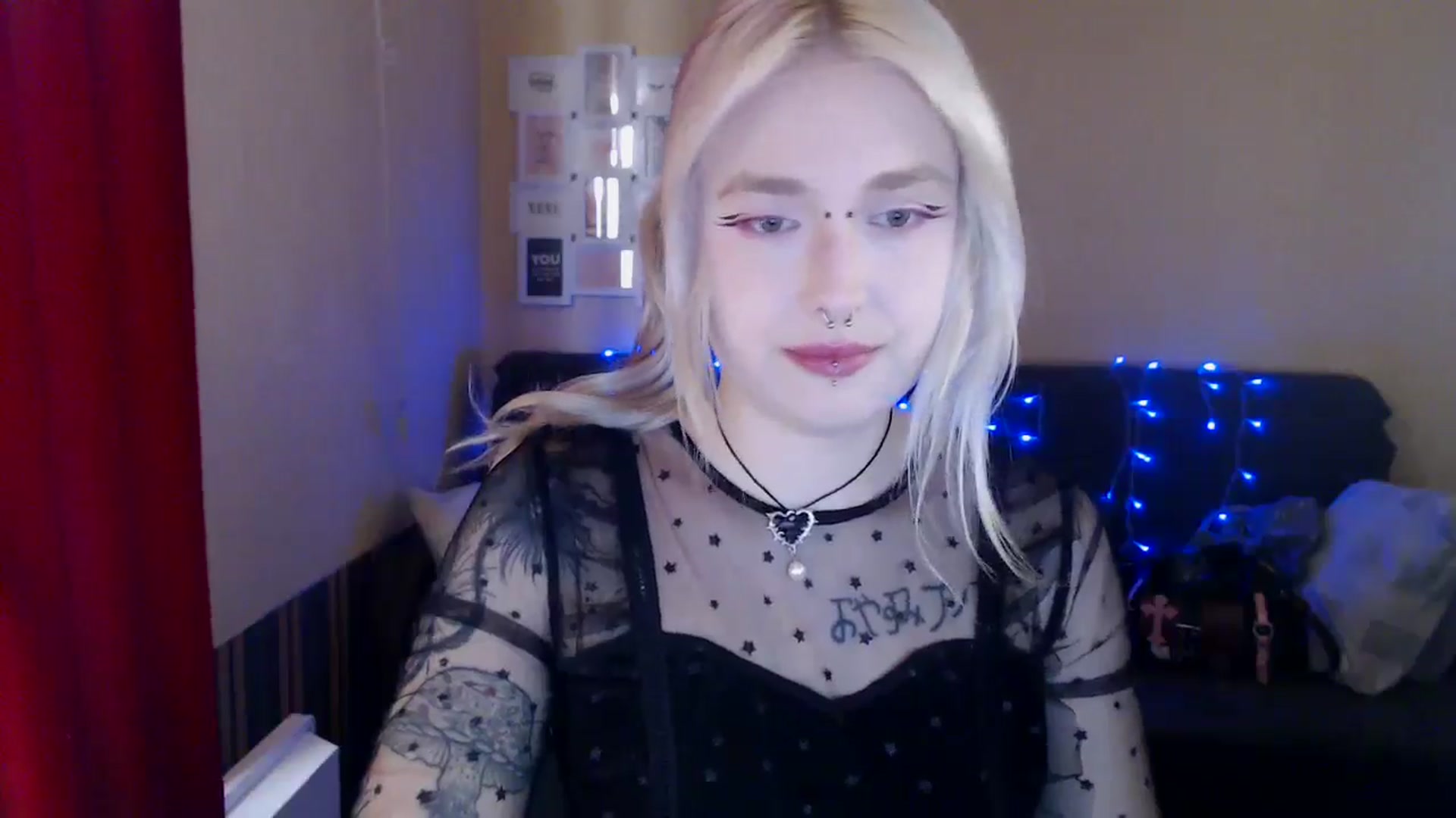 Gallery image thumbnail from Killinna's myfreecams stream on, 07/31/2024, 14:10 image 6 of 20