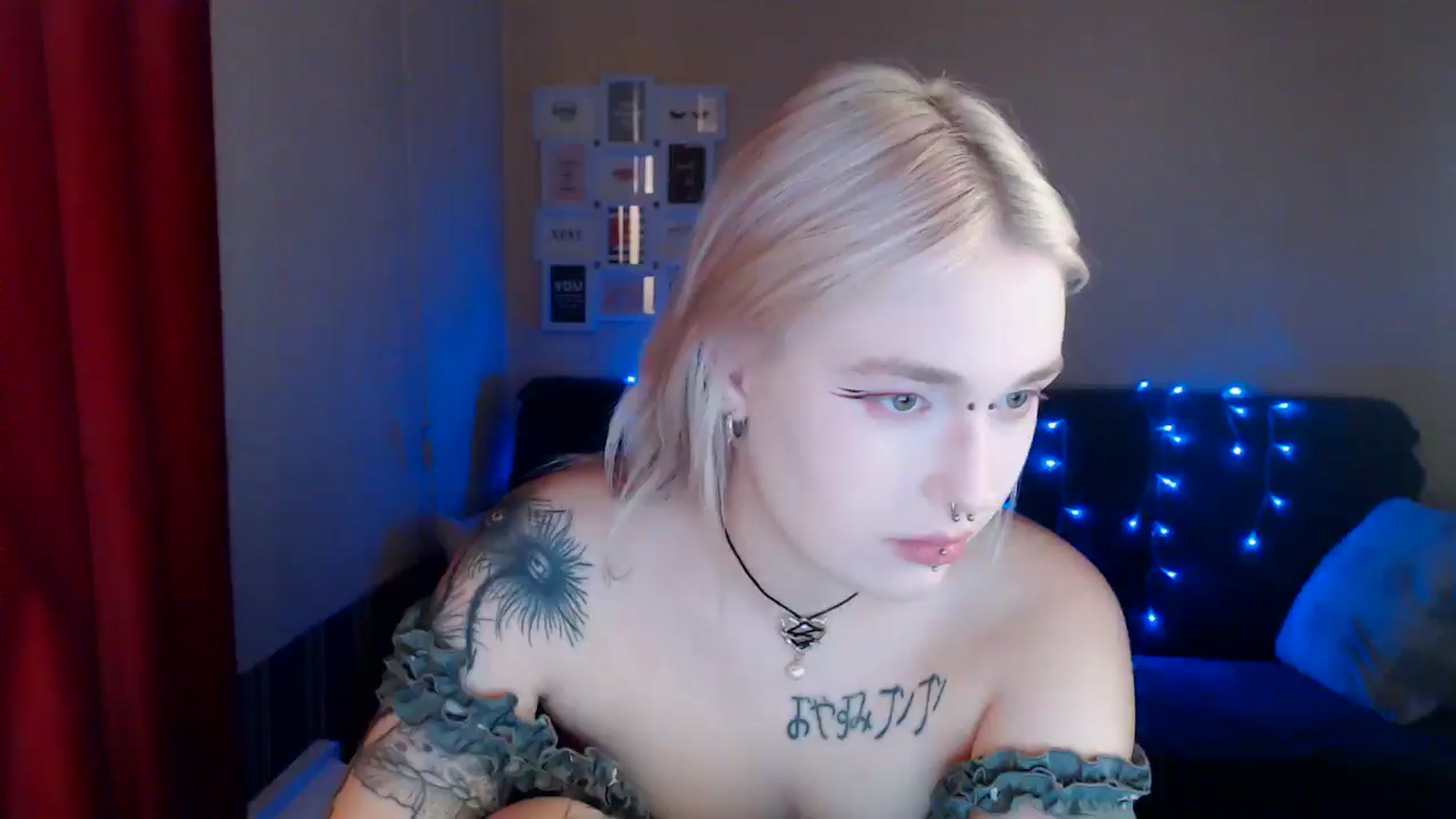 Gallery image thumbnail from Killinna's myfreecams stream on, 07/31/2024, 14:38 image 17 of 20