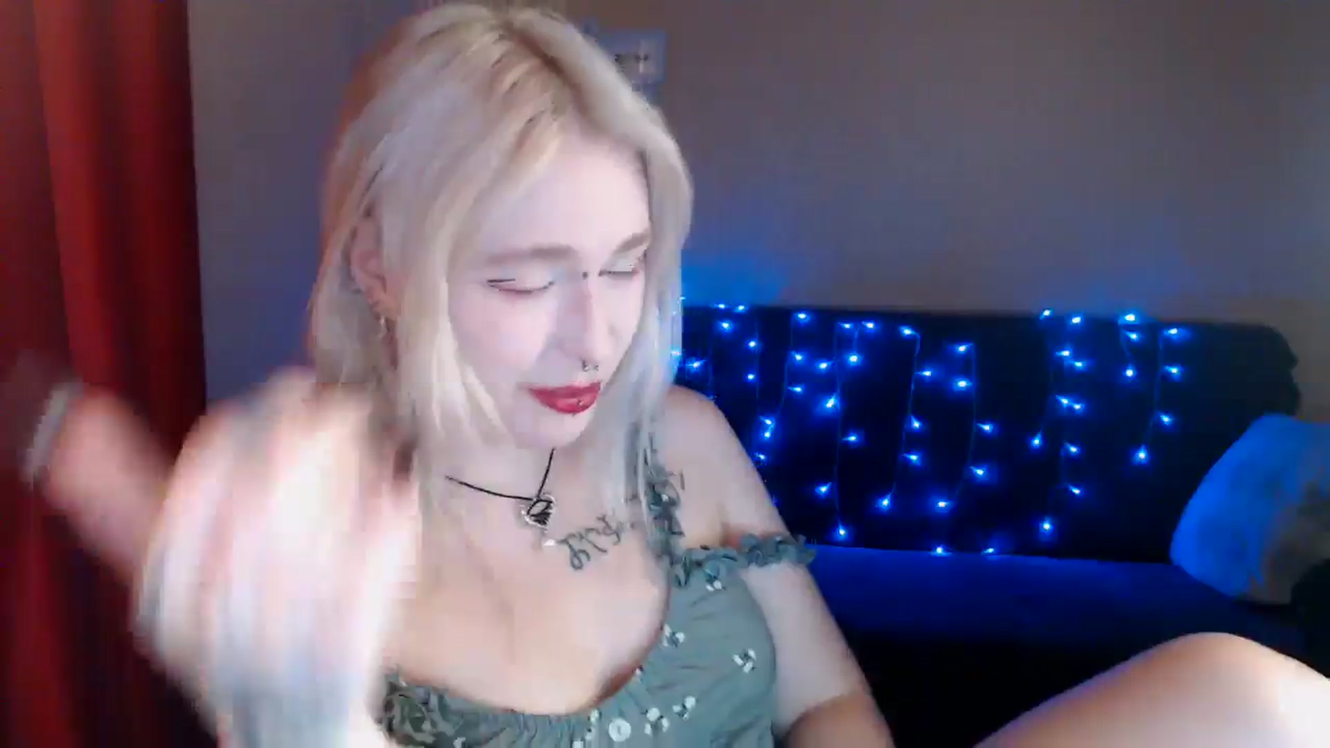 Gallery image thumbnail from Killinna's myfreecams stream on, 07/31/2024, 16:55 image 20 of 20