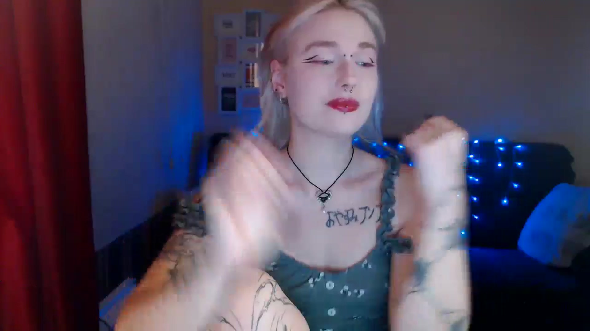 Gallery image thumbnail from Killinna's myfreecams stream on, 07/31/2024, 16:55 image 17 of 20