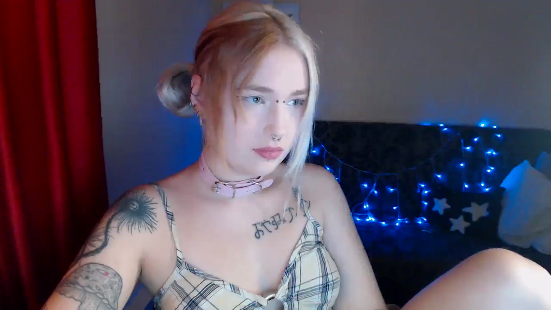 Gallery image thumbnail from Killinna's myfreecams stream on, 09/04/2024, 15:47 image 2 of 20