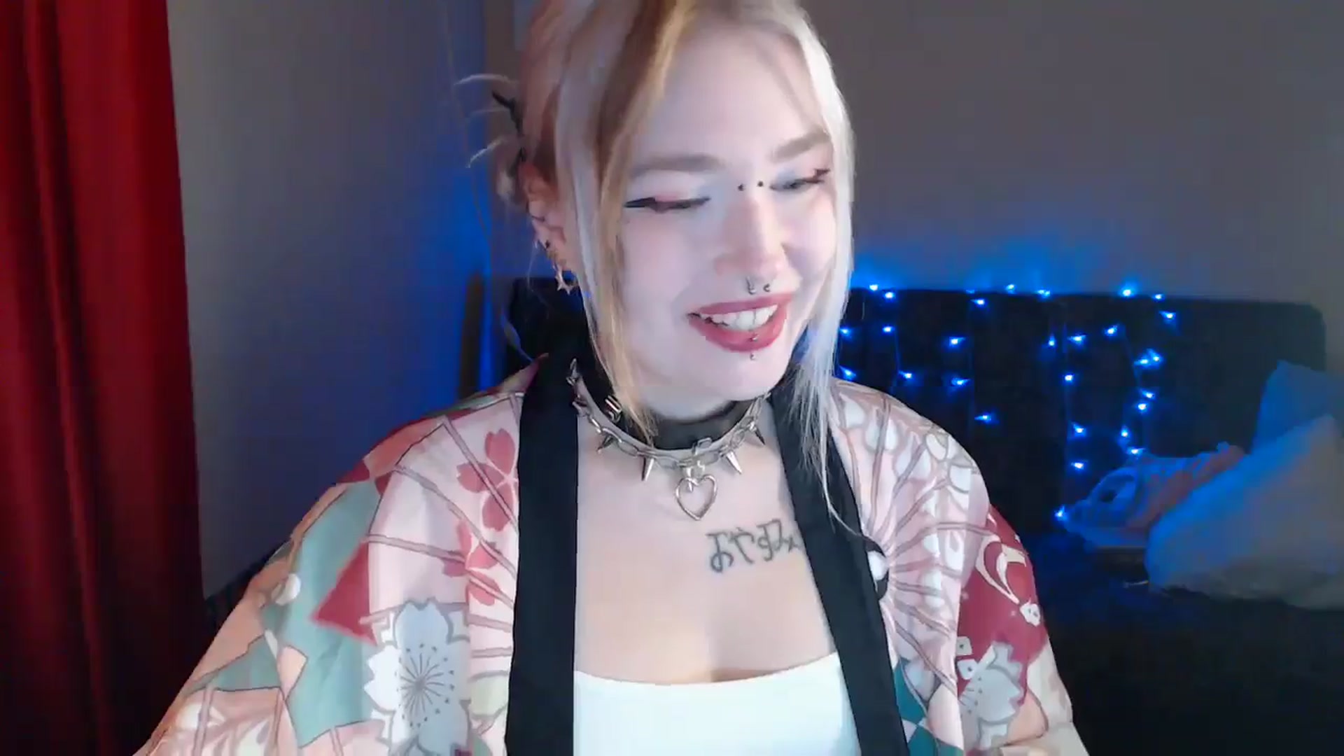 Gallery image thumbnail from Killinna's myfreecams stream on, 09/08/2024, 15:24 image 14 of 20