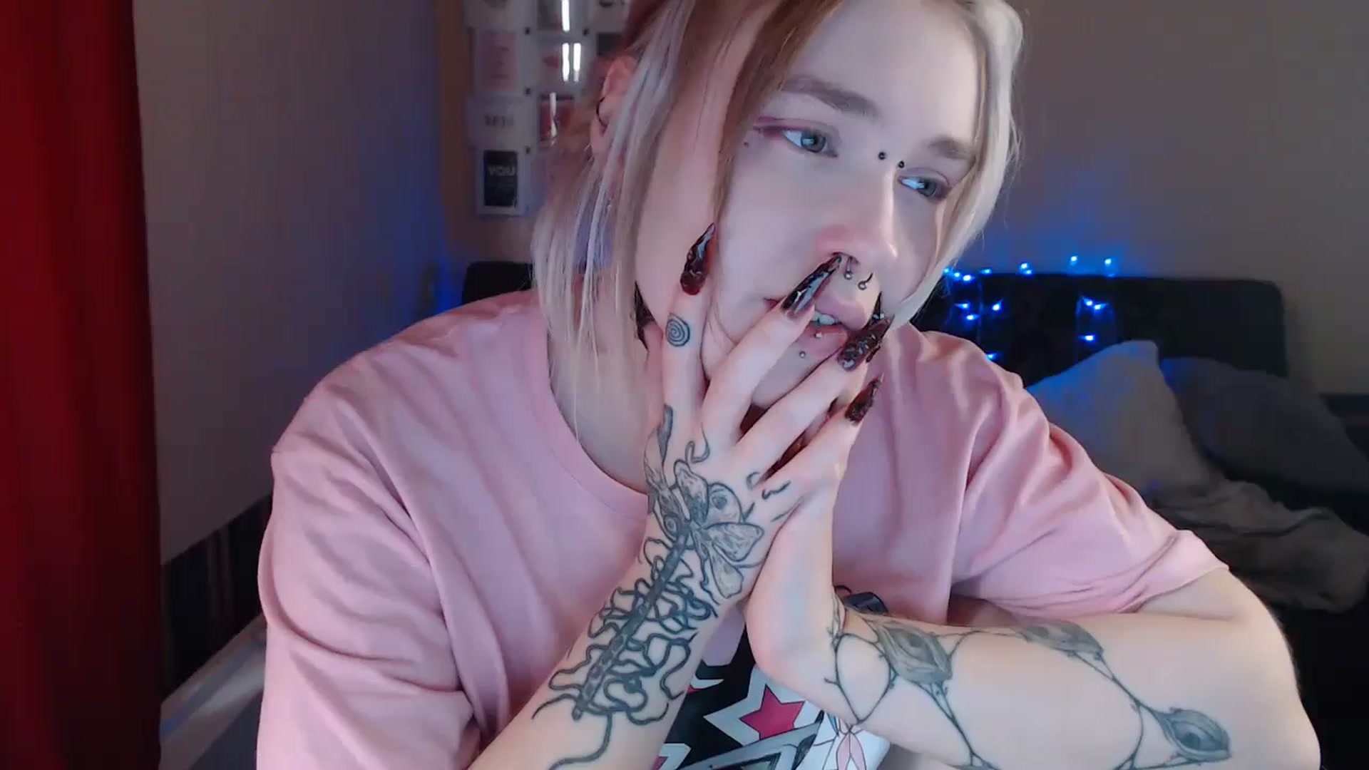 Gallery image thumbnail from Killinna's myfreecams stream on, 09/15/2024, 13:11 image 19 of 20