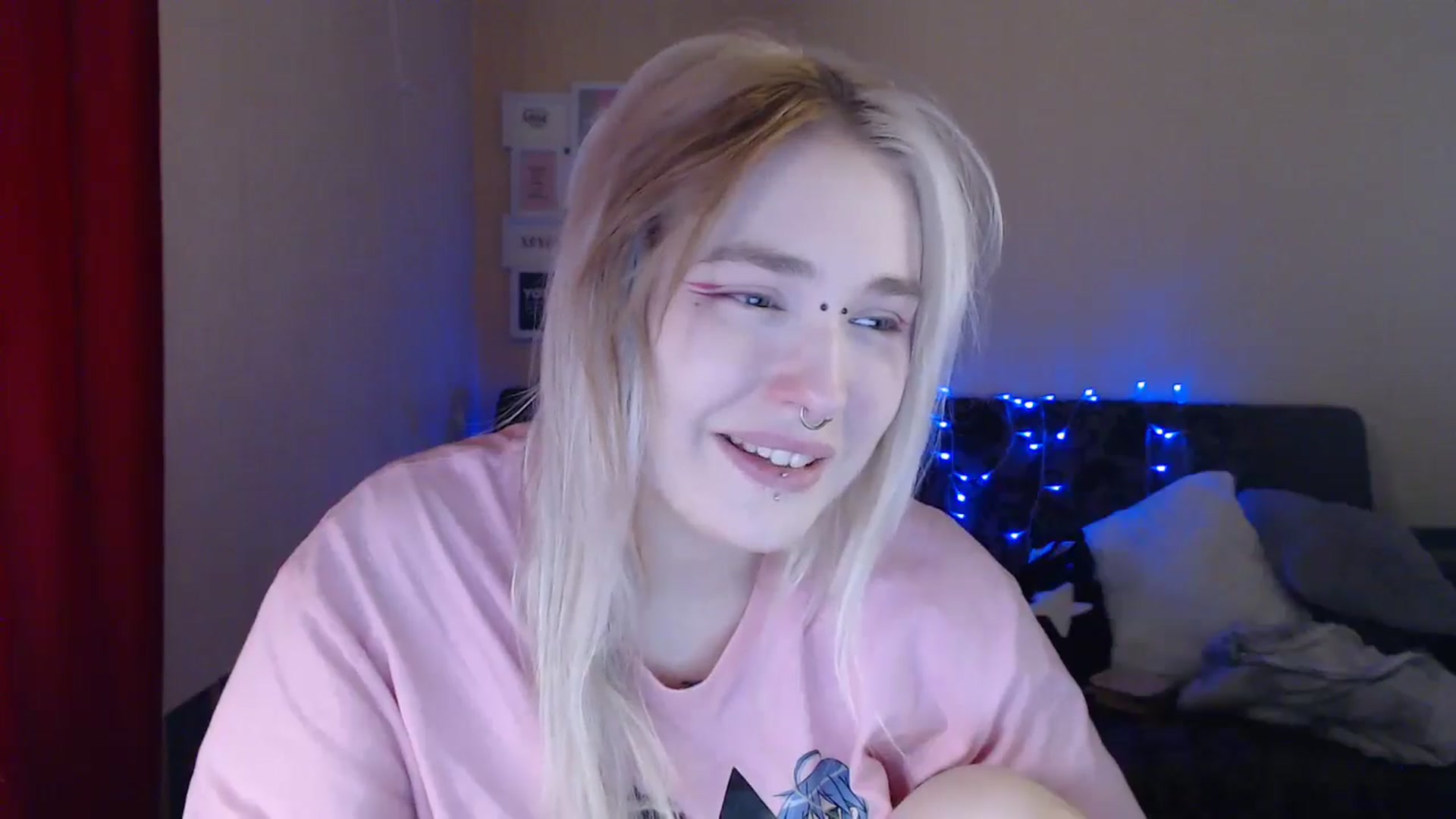 Gallery image thumbnail from Killinna's myfreecams stream on, 09/15/2024, 13:11 image 13 of 20