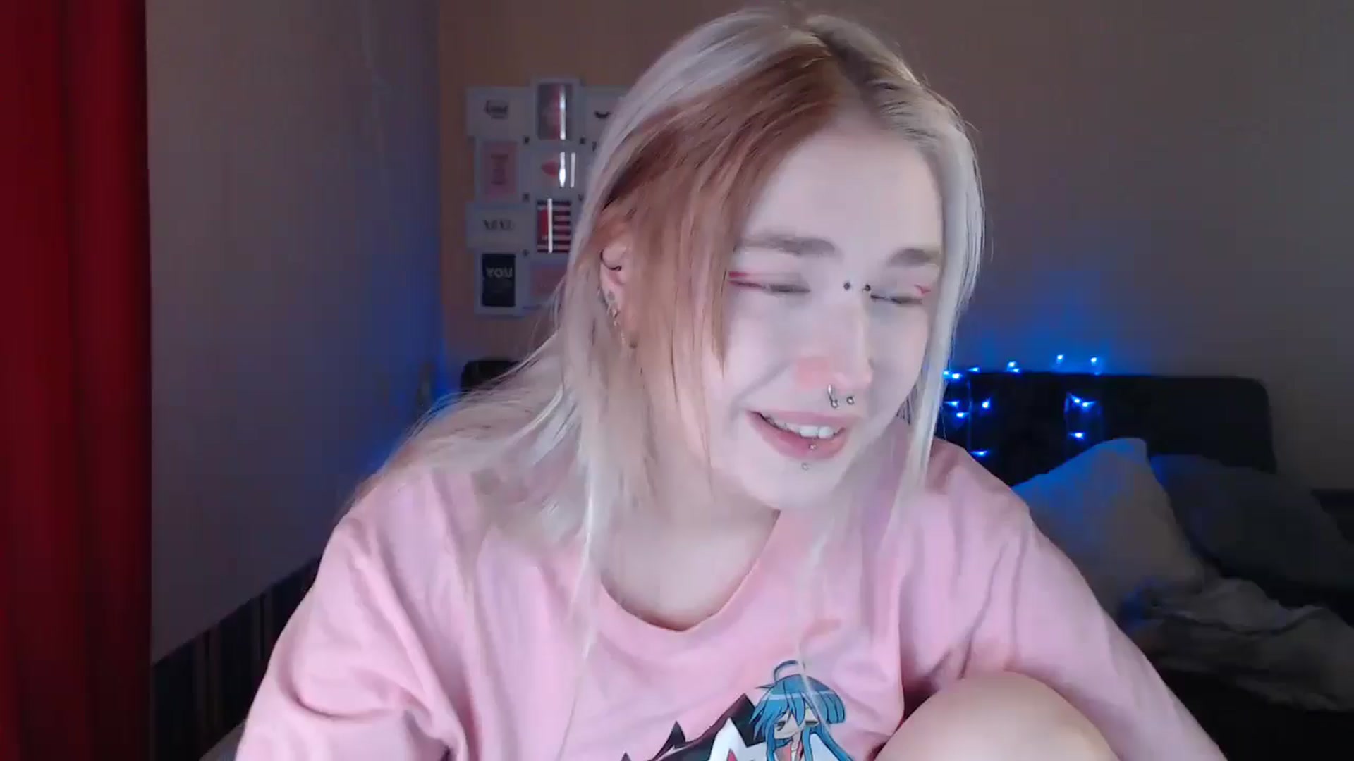 Gallery image thumbnail from Killinna's myfreecams stream on, 09/15/2024, 13:11 image 1 of 20